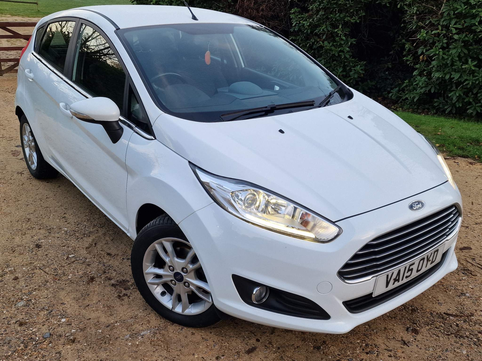 Ford Fiesta 1.25 82 Zetec 5dr 2015