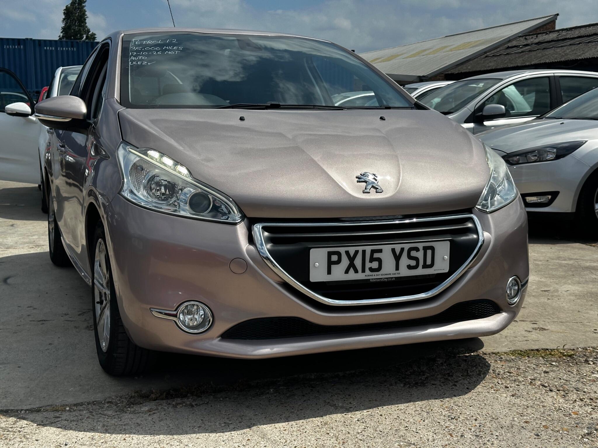 Peugeot 208