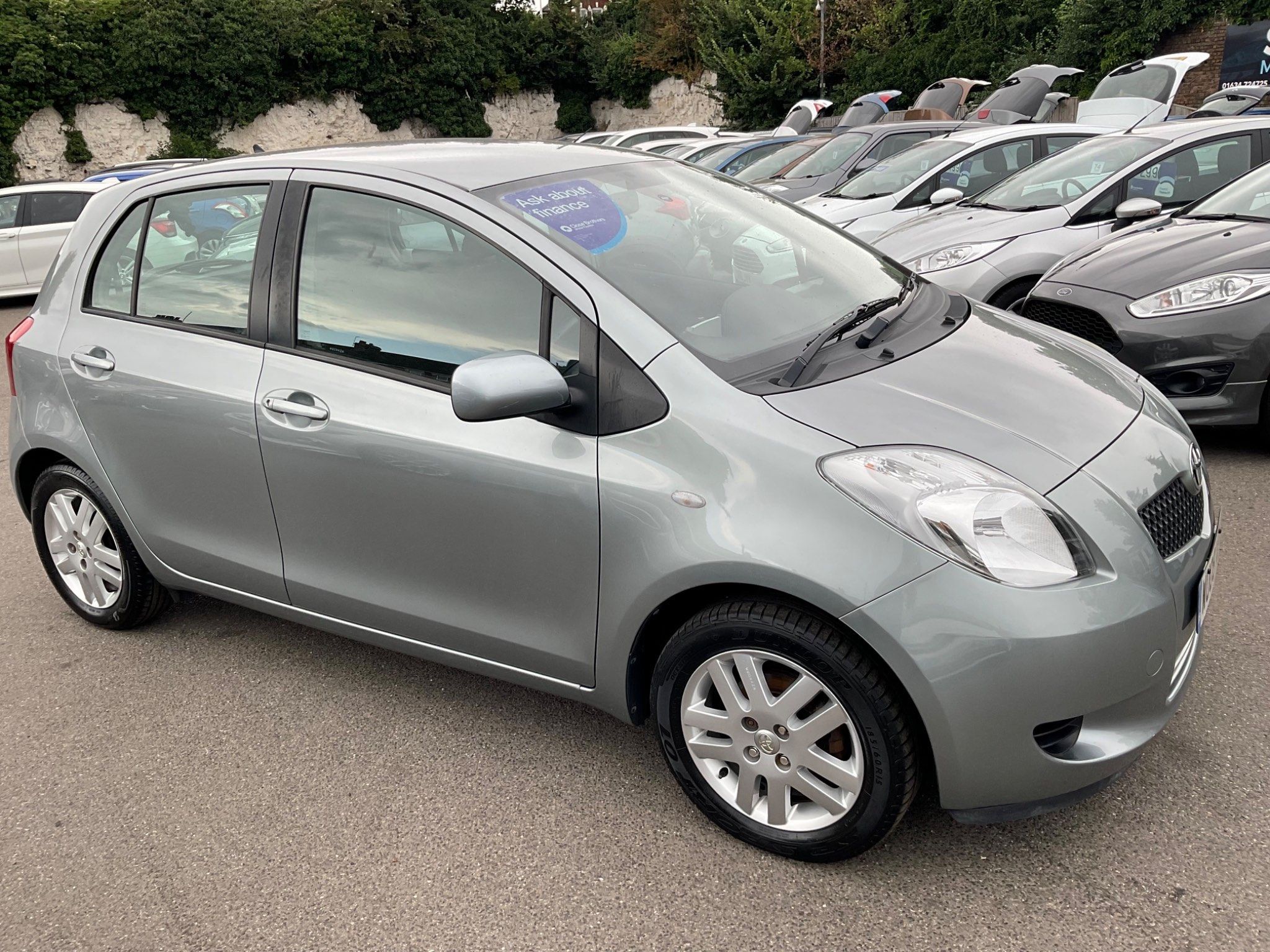 Toyota Yaris 1.3 VVT-i TR 5dr 2008
