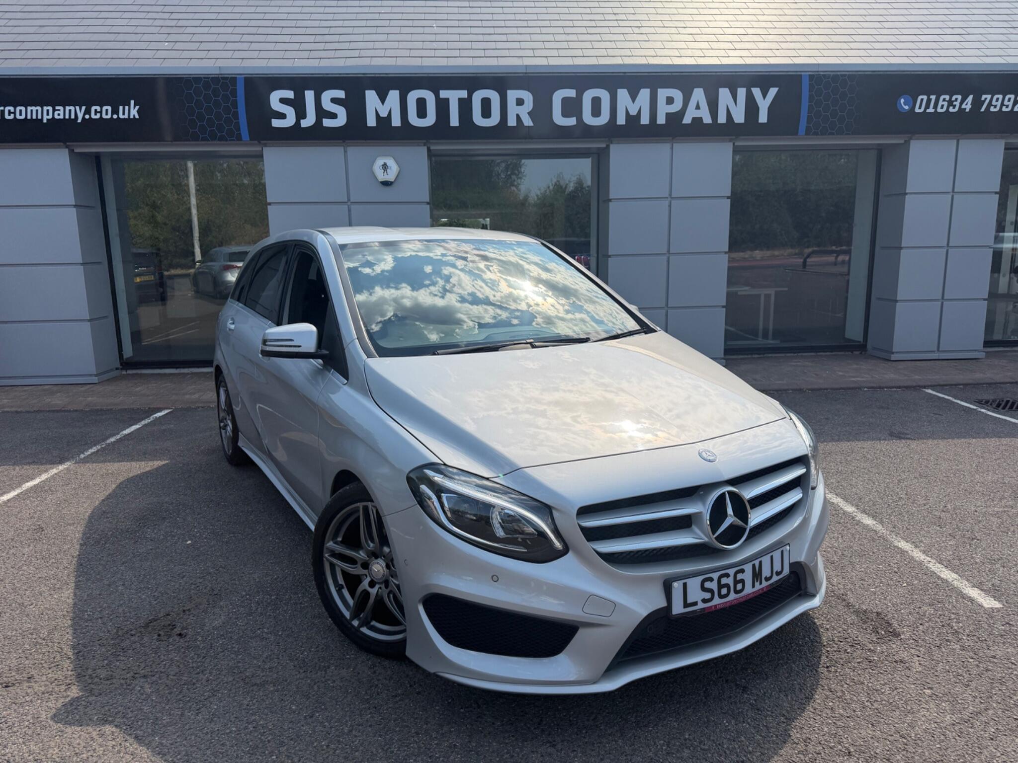 Mercedes-Benz B Class