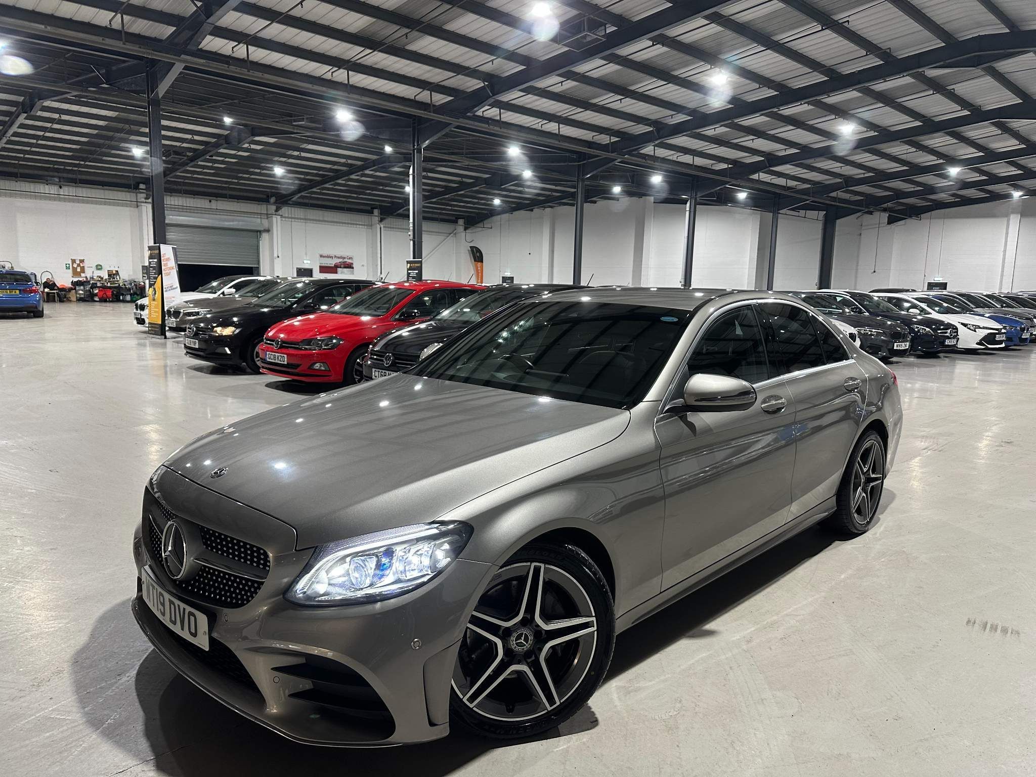 Mercedes-Benz C Class C 200 AMG LINE PREMIUM MHEV 4-Door 2019