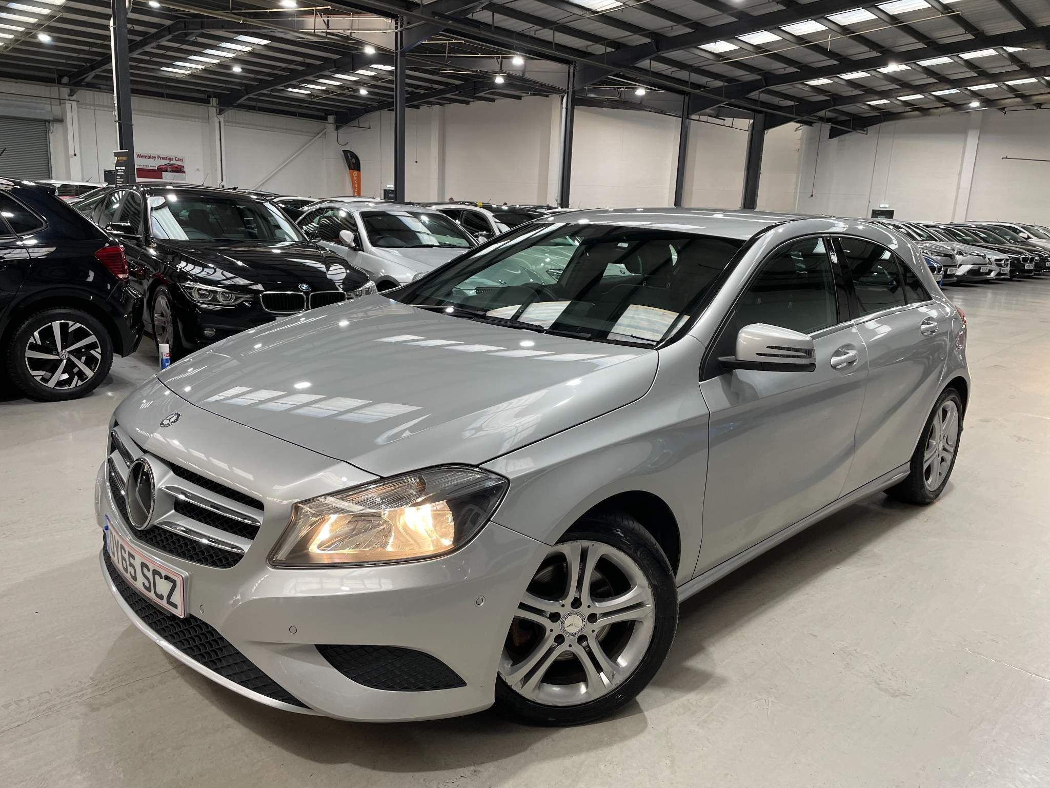 Mercedes-Benz A Class A180 SPORT EDITION 5-Door 2015