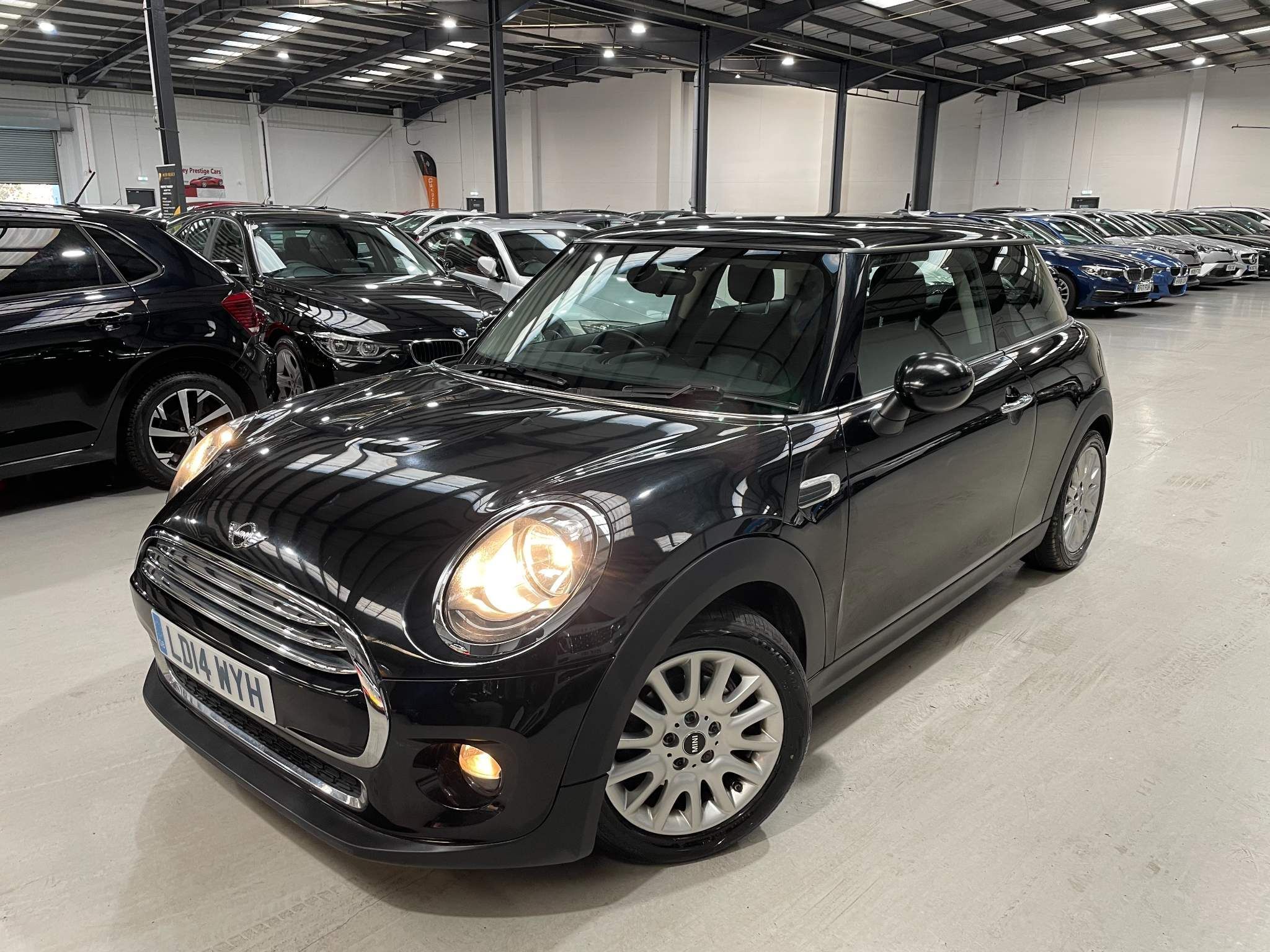Mini Cooper COOPER 3-Door 2014