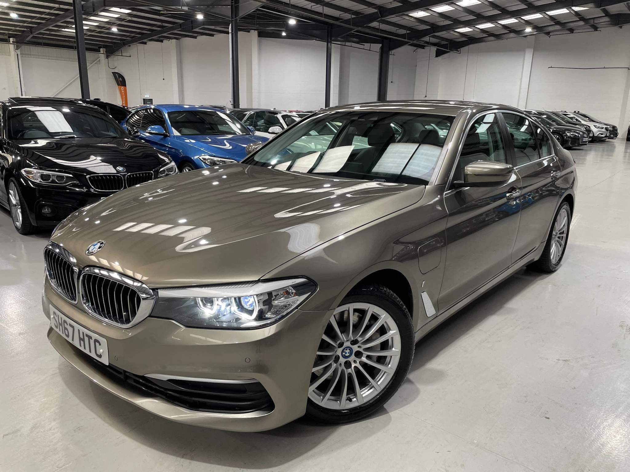 BMW 5 Series 530E SE 4-Door 2017