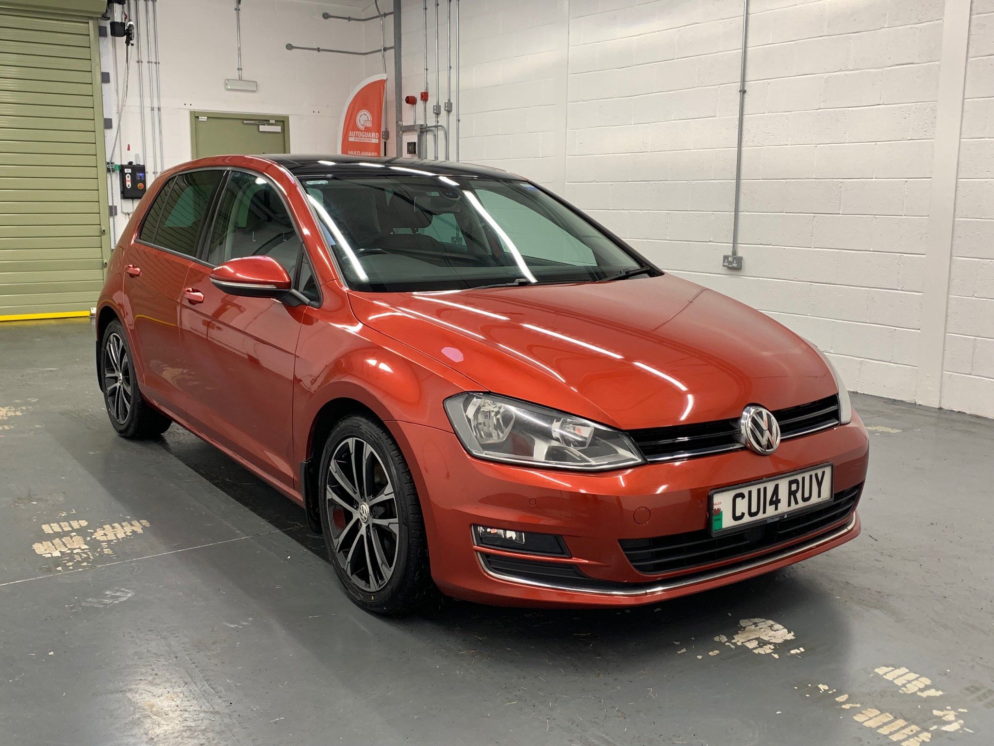 Volkswagen Golf GT TDI BLUEMOTION TECHNOLOGY 5-Door 2014