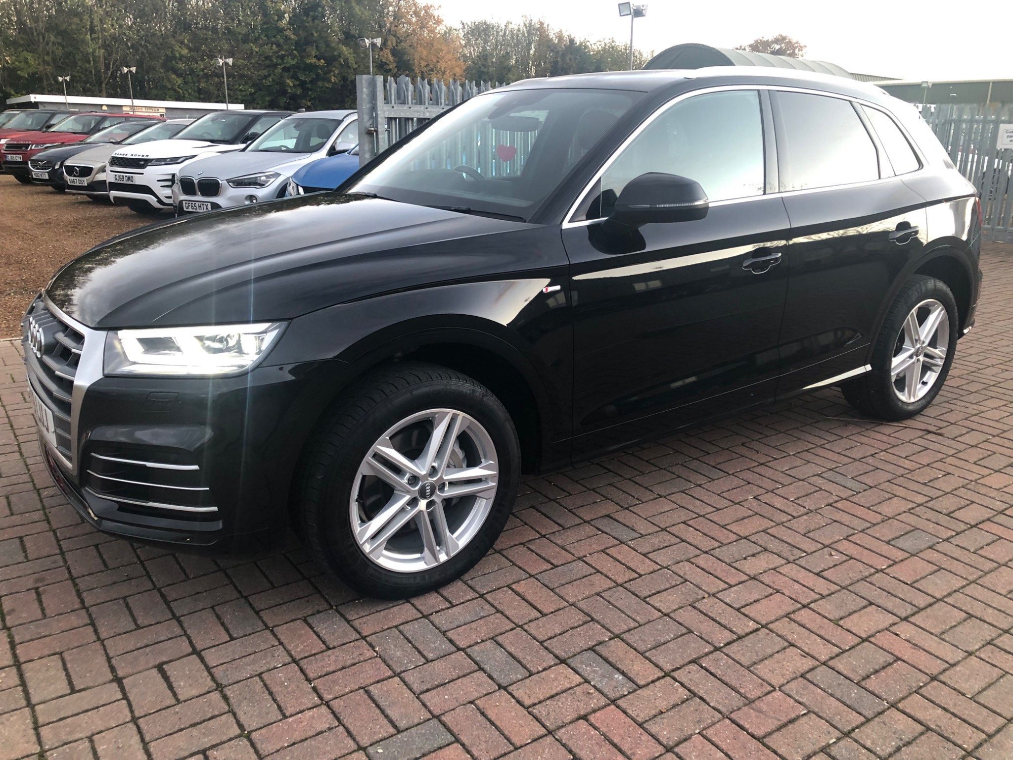 Audi Q5 TDI QUATTRO S LINE 5-Door 2019