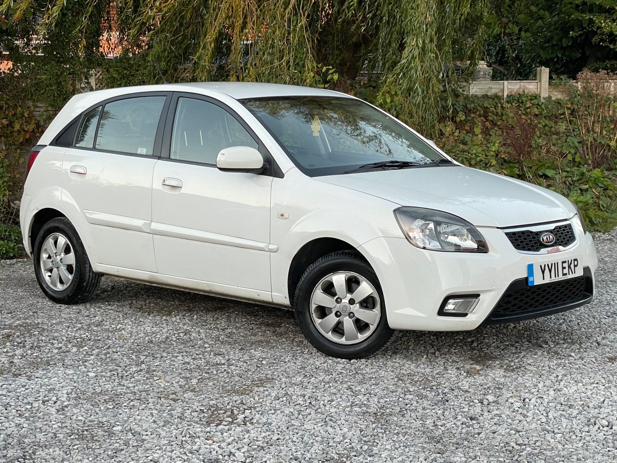 Kia Rio DOMINO 5-Door 2011