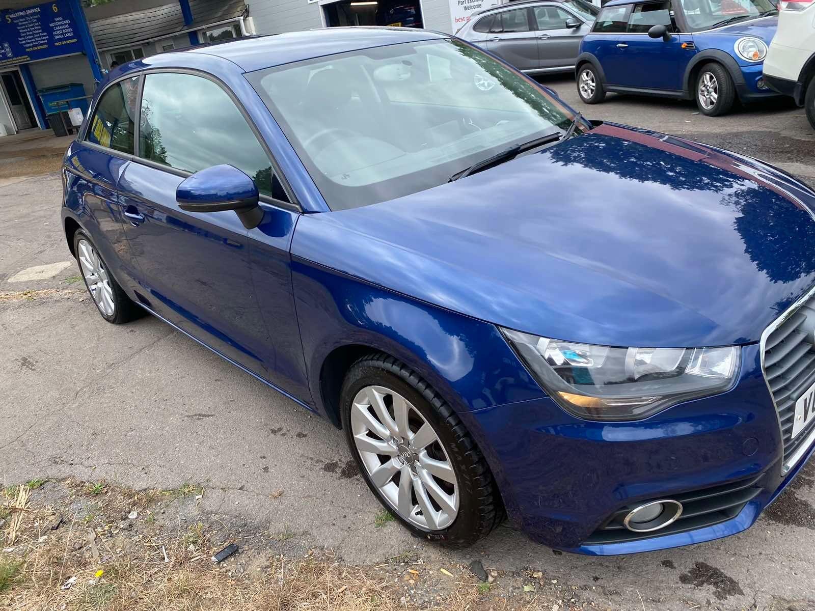 Audi A1