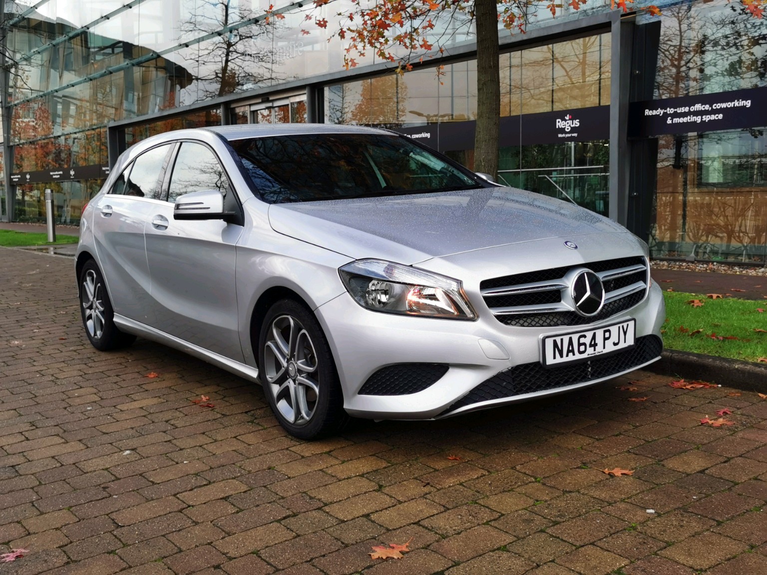 Mercedes-Benz A Class A180 BLUEEFFICIENCY SPORT 2014