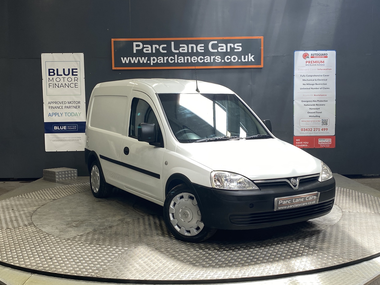 Vauxhall Combo 1700 1.7CDTi 16V Van ** NO VAT ** 2010