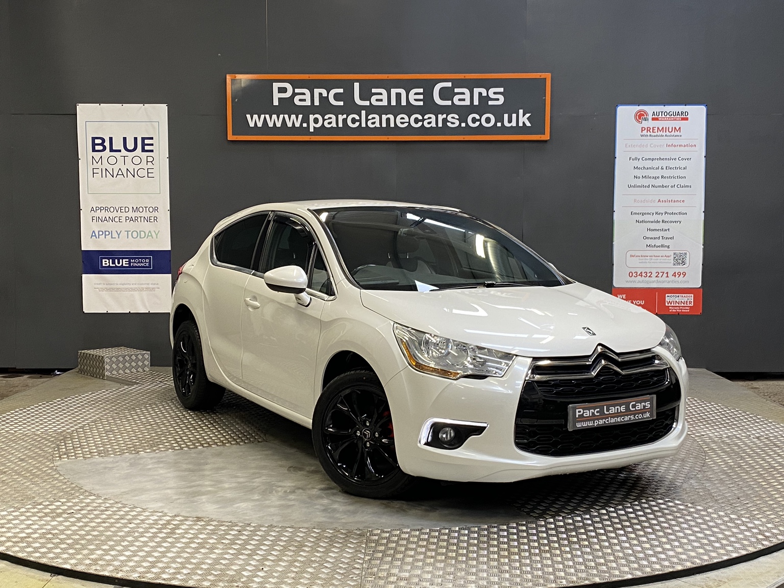 Citroen DS4 1.6 e-HDi 115 DStyle 5dr ** FULL SERVICE HISTORY ** 2014