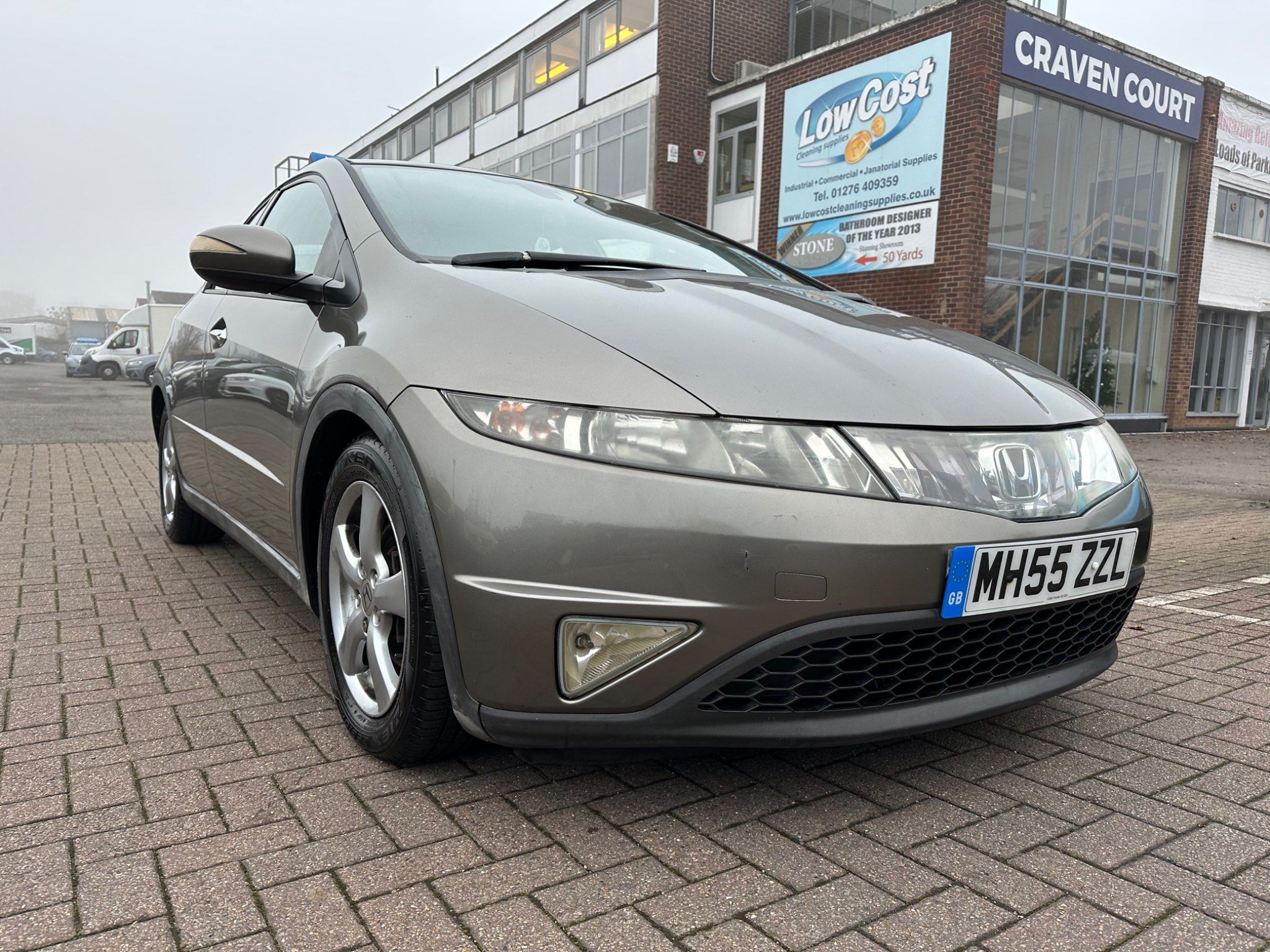 Honda Civic ES I-VTEC 5-Door 2006