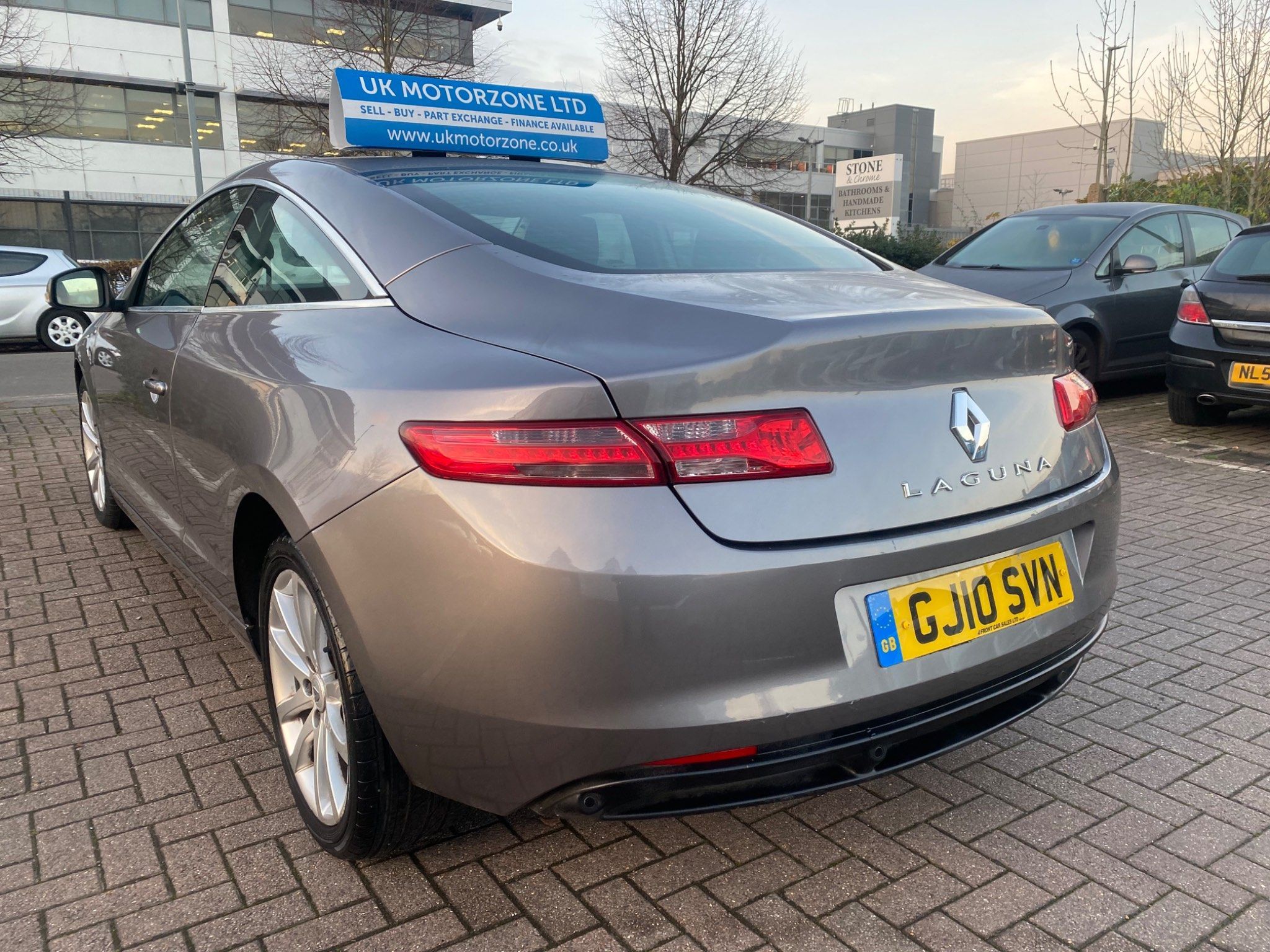 Renault Laguna TOMTOM EDITION DCI 3-Door 2010