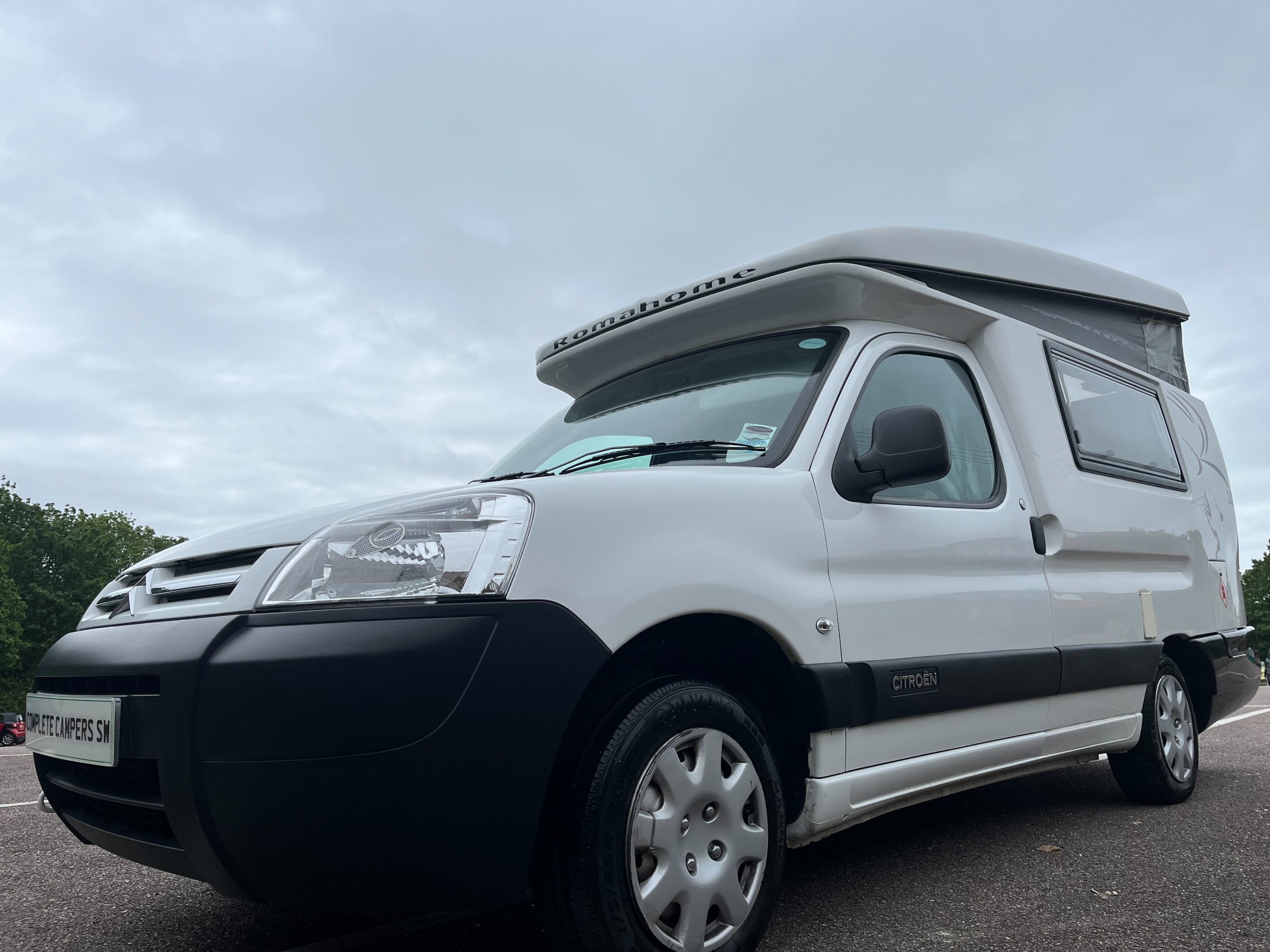 2010 Romahome R20 White