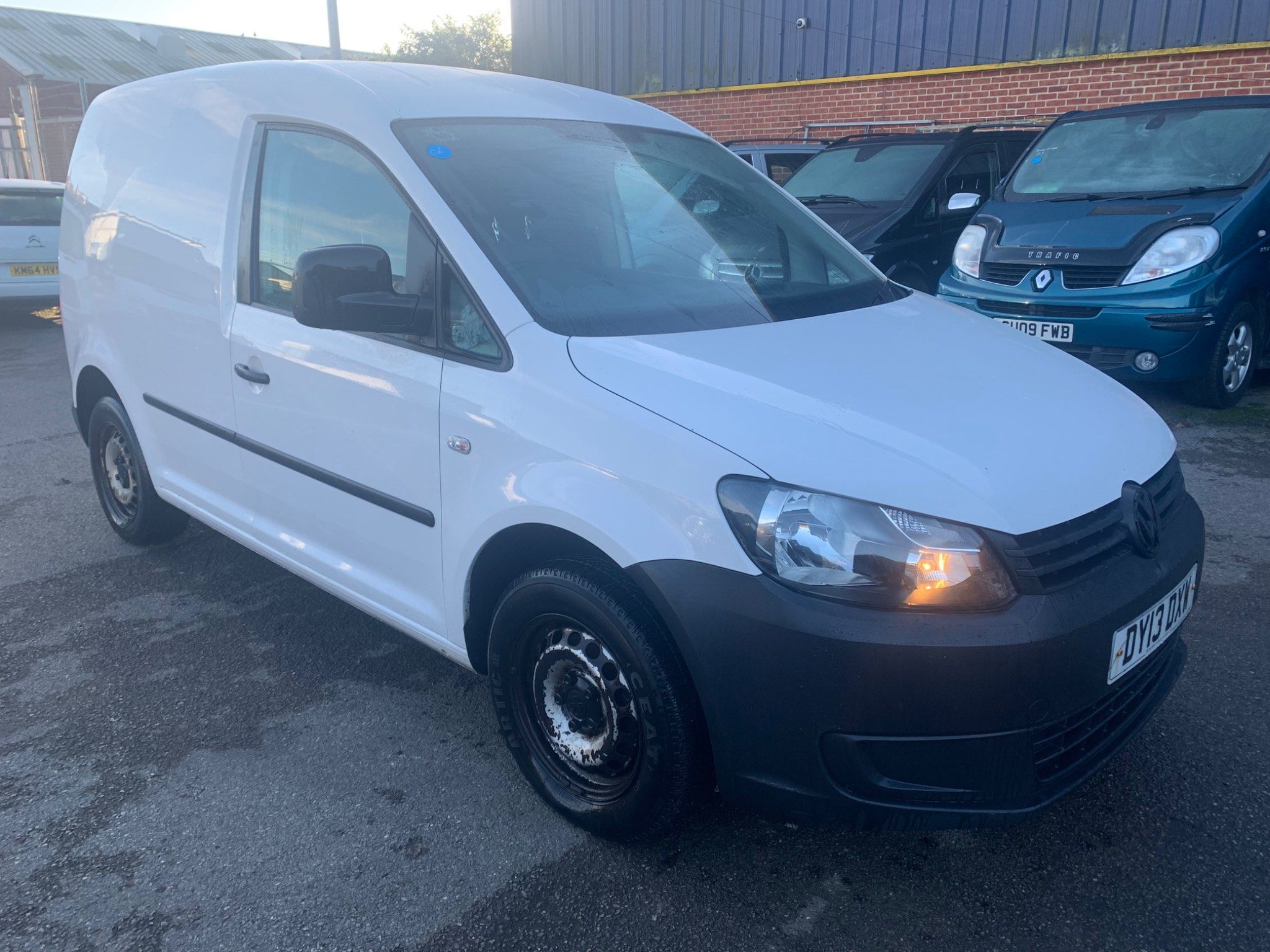 Volkswagen Caddy C20 PLUS TDI 75 2013