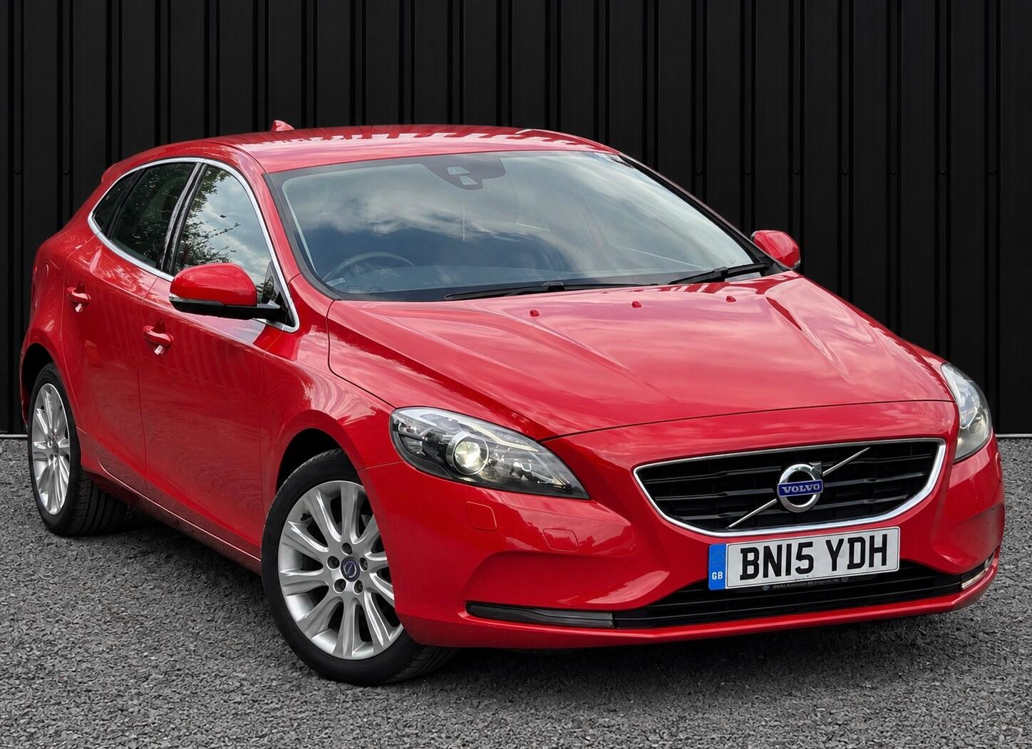 Volvo V40
