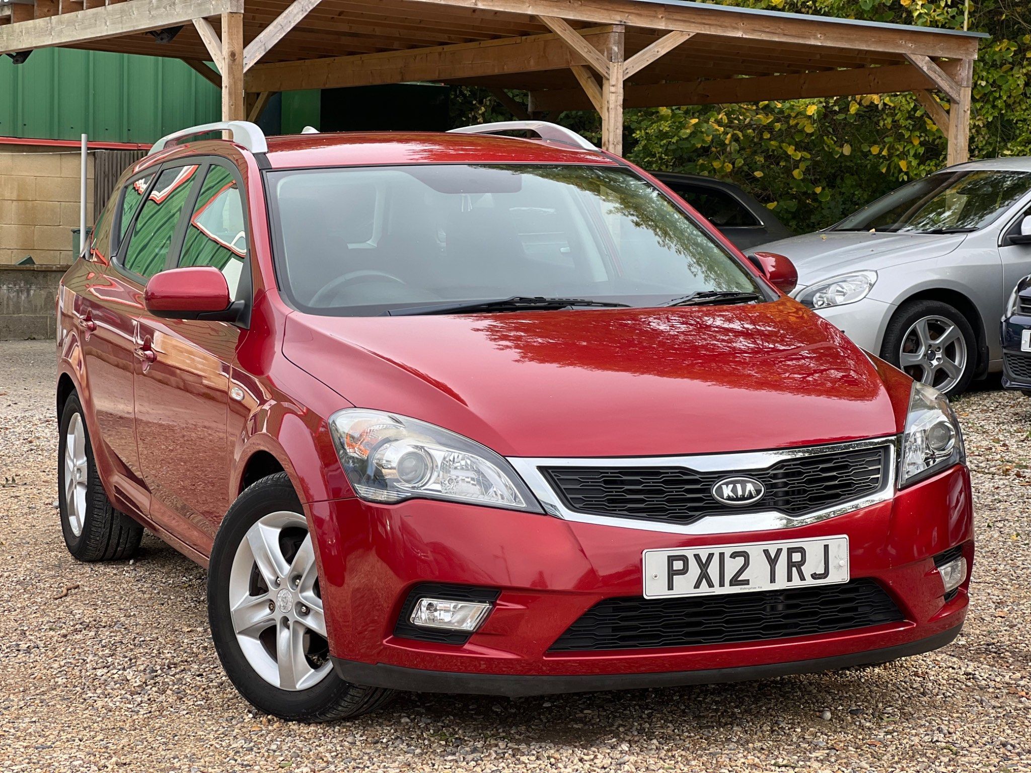 Kia Ceed 1.6 CRDi 2 5dr Auto 2012