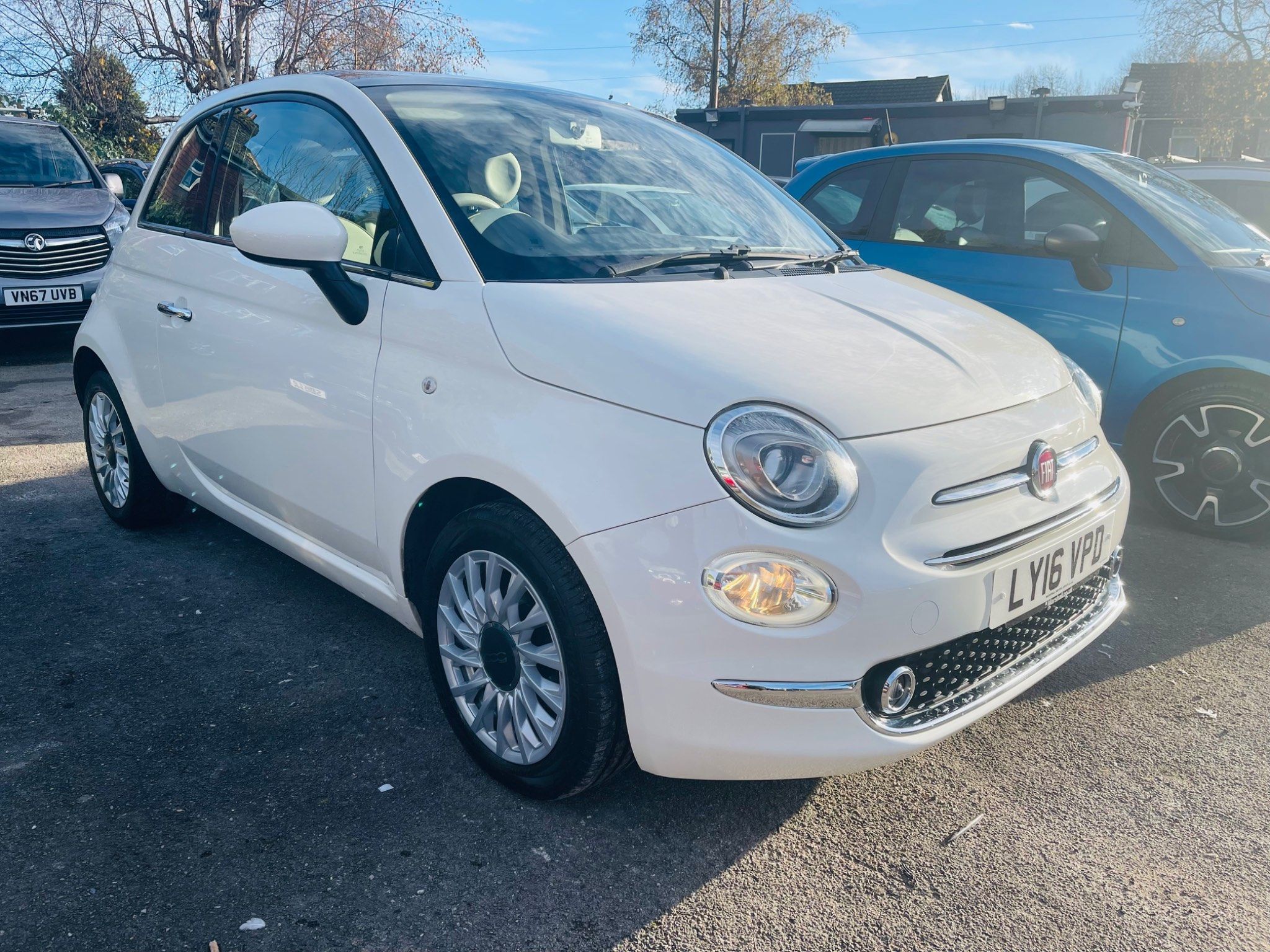 Fiat 500 LOUNGE 3-Door 2016