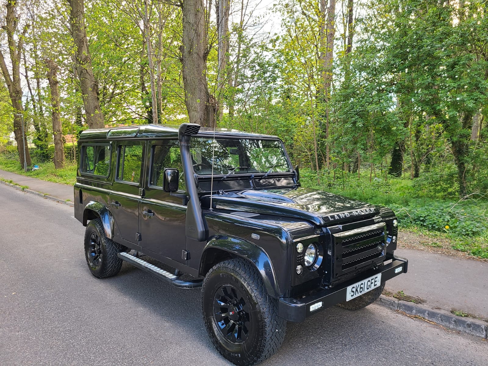 Land Rover Defender 110 110 TD XS STATION WAGON 5-Door 2011