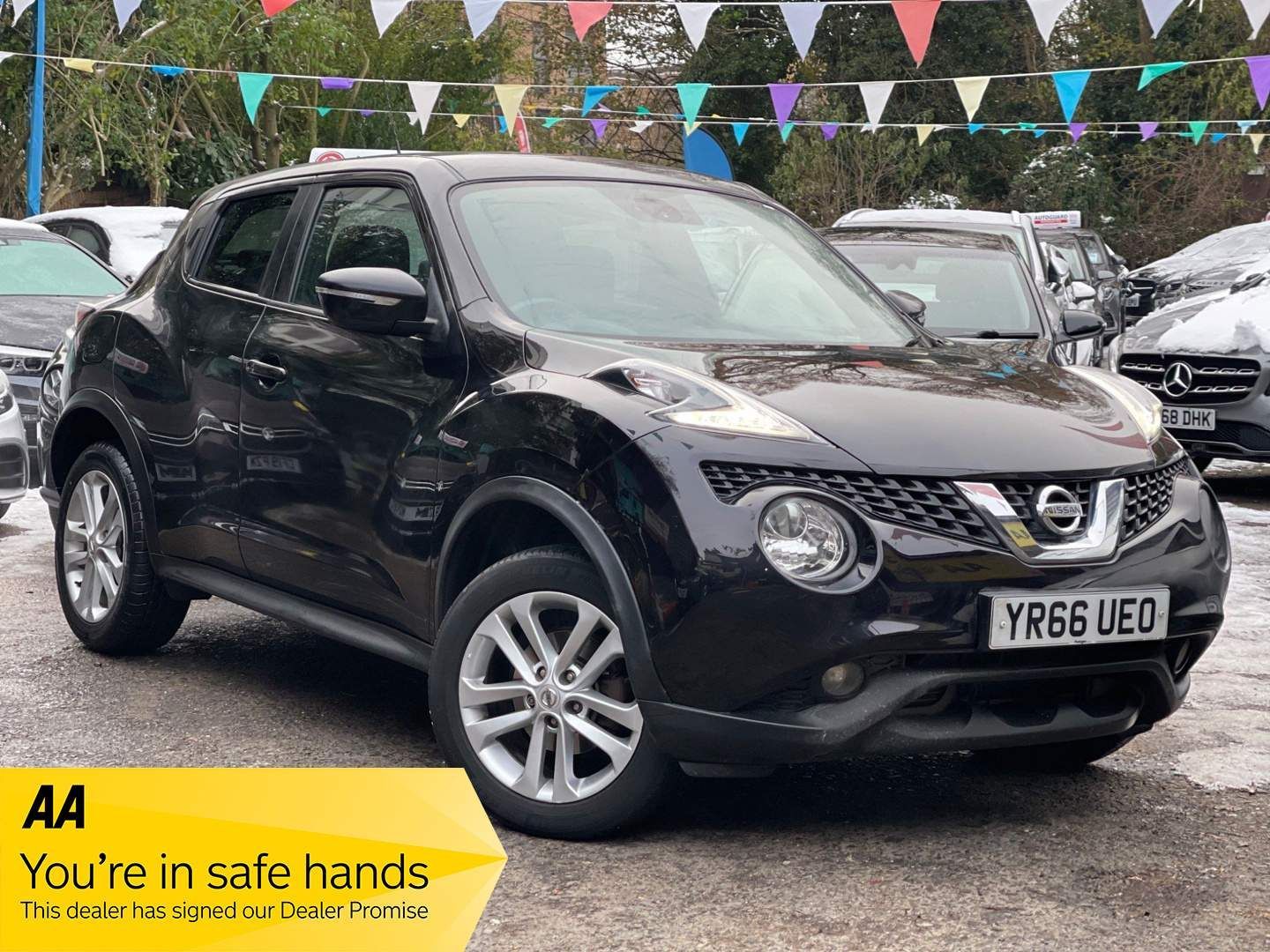 Nissan Juke N-CONNECTA XTRONIC 5-Door 2016