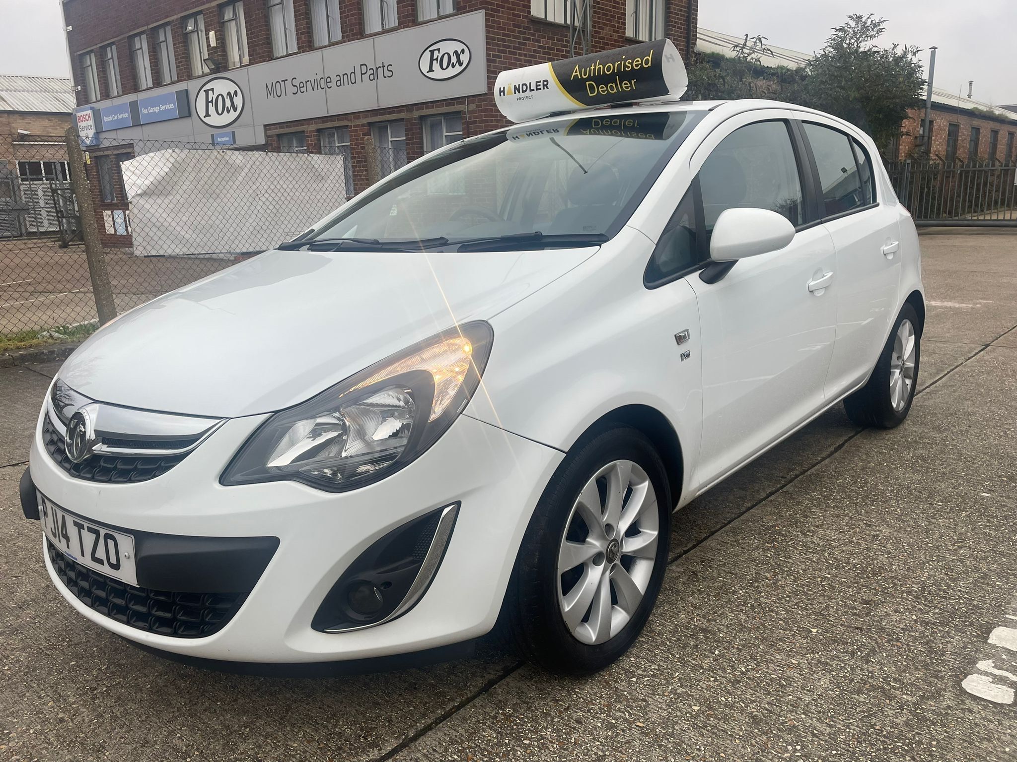 Vauxhall Corsa EXCITE AC 5-Door 2014