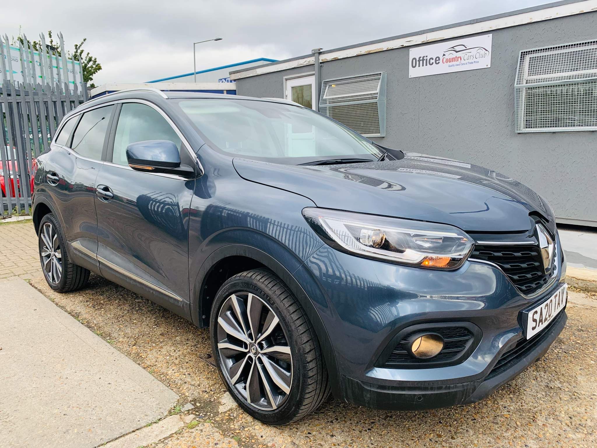 Renault Kadjar ICONIC TCE 5-Door 2020