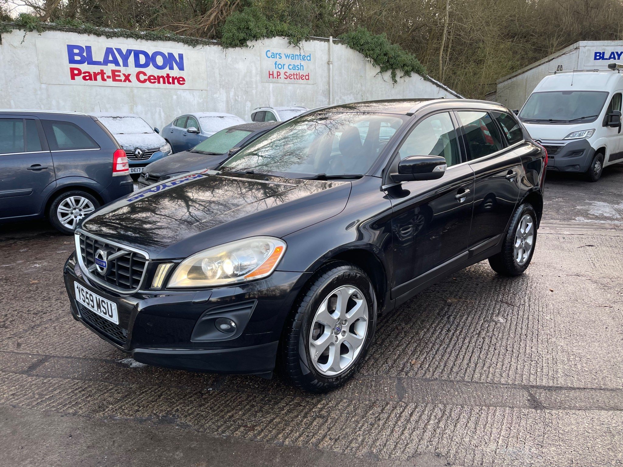 Volvo XC60 D5 SE LUX AWD 5-Door 2010