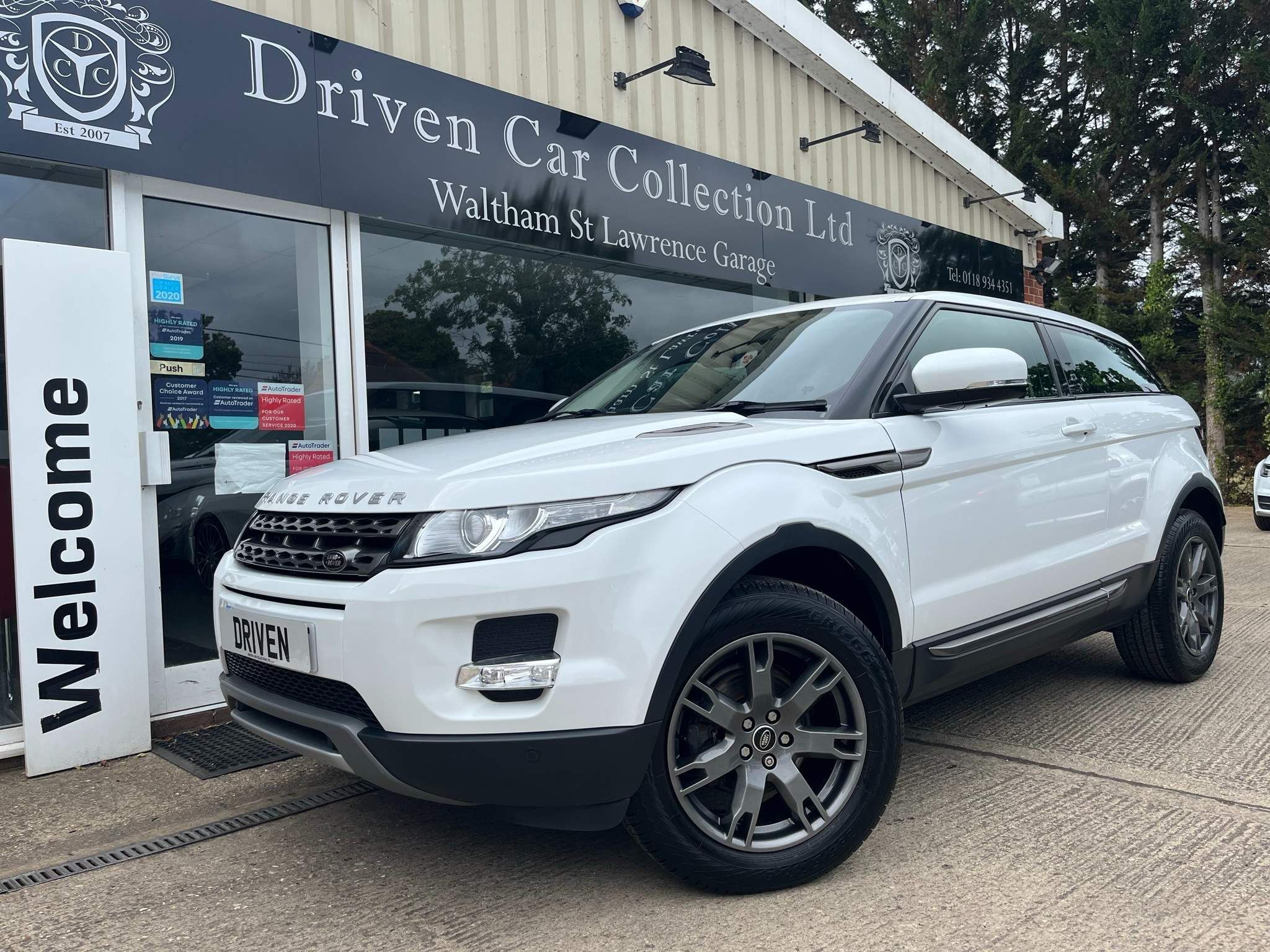 Land Rover Range Rover Evoque SD4 PURE 3-Door 2012