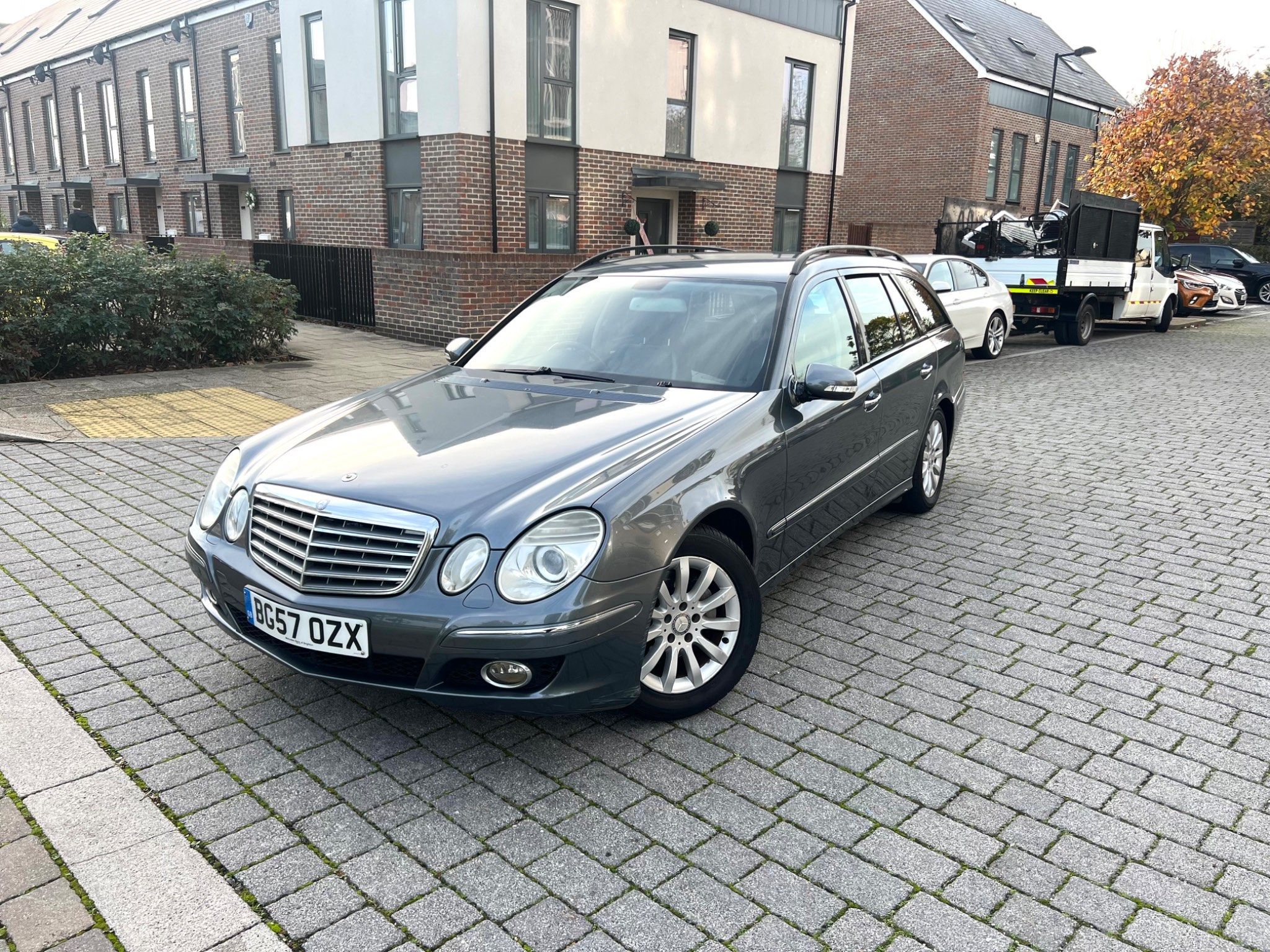 Mercedes-Benz E Class E320 CDI ELEGANCE 5-Door 2007