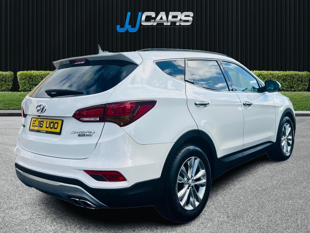 2016 Hyundai Santa Fe 2.2 CRDi Blue Drive Premium SUV 5dr Diesel Auto 4WD Euro 6 (s/s) (7 Seat) (200 ps) - vehicle photo 3 for sale on PureCar