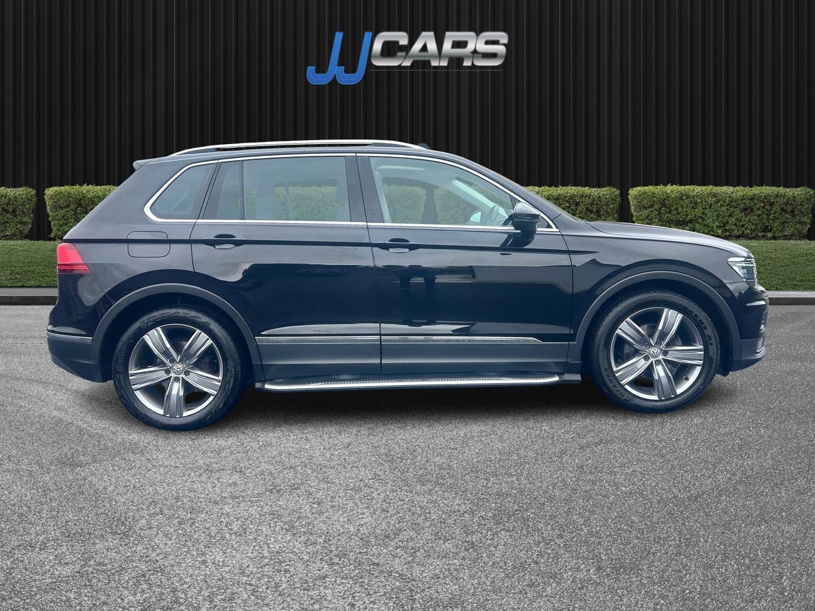 2018 Volkswagen Tiguan 2.0 TDI SEL SUV 5dr Diesel DSG Euro 6 (s/s) (150 ps) - vehicle photo 3 for sale on PureCar