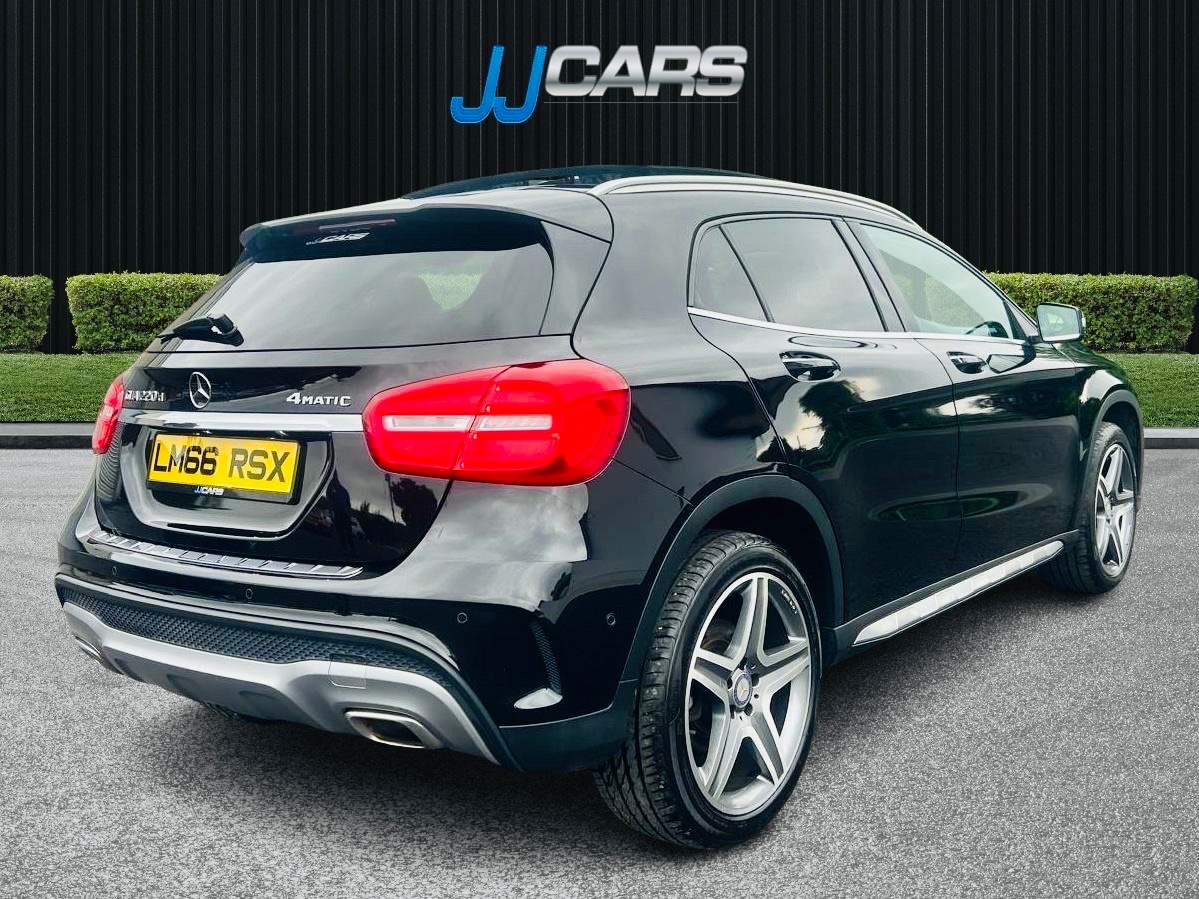 2016 MERCEDES GLA 2.1 GLA220d AMG Line (Premium Plus) SUV 5dr Diesel 7G-DCT 4MATIC Euro 6 (s/s) (177 ps) - vehicle photo 4 for sale on PureCar