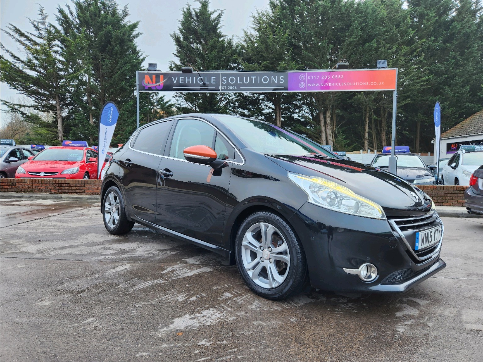 Peugeot 208 1.6 e-HDi Roland Garros 5dr 2015