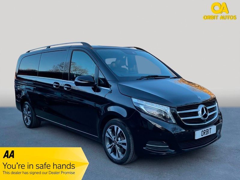 Mercedes-Benz V Class V220 BLUETEC SPORT 5-Door 2018