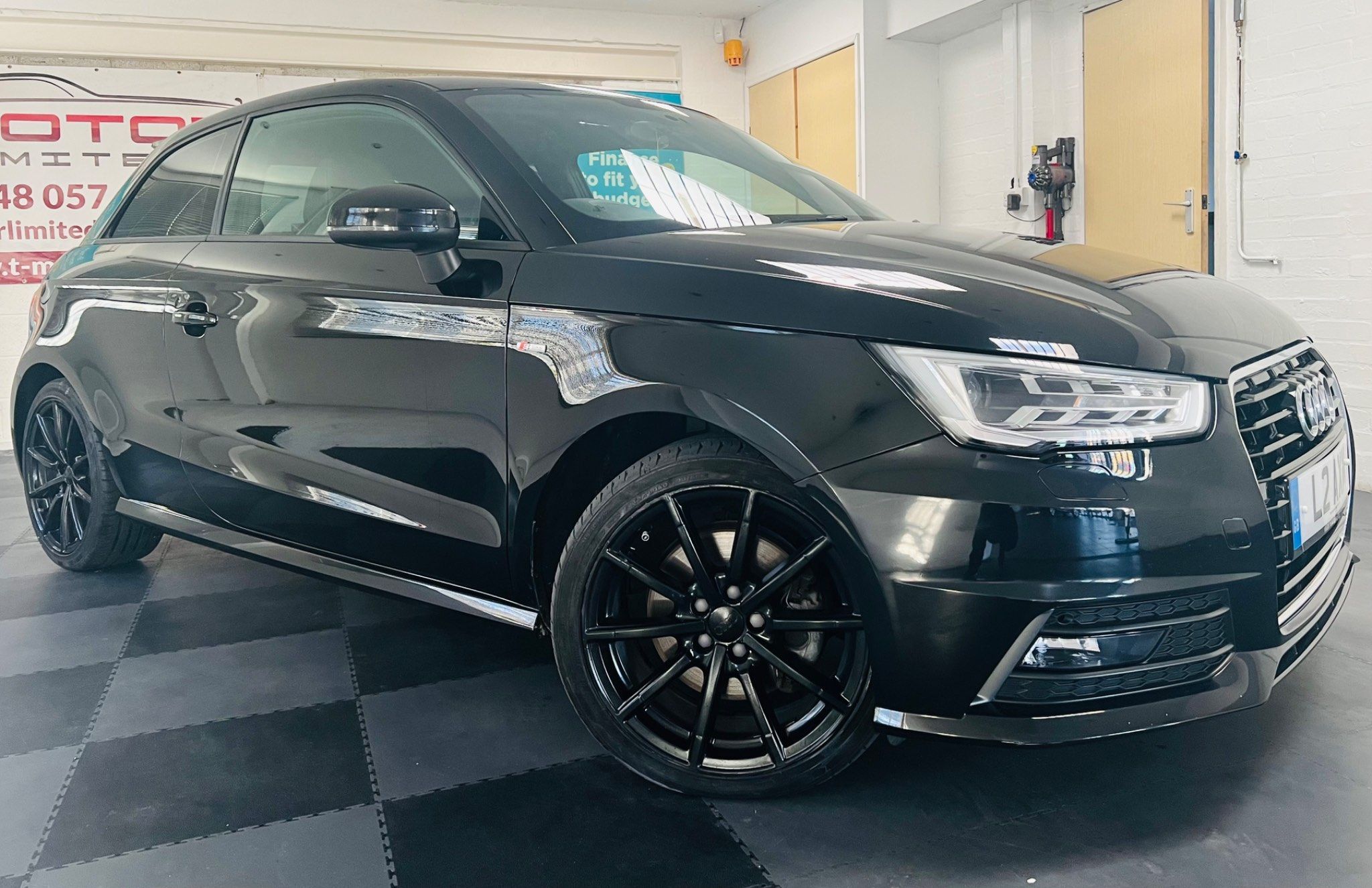 Audi A1 TDI S LINE 3-Door 2016