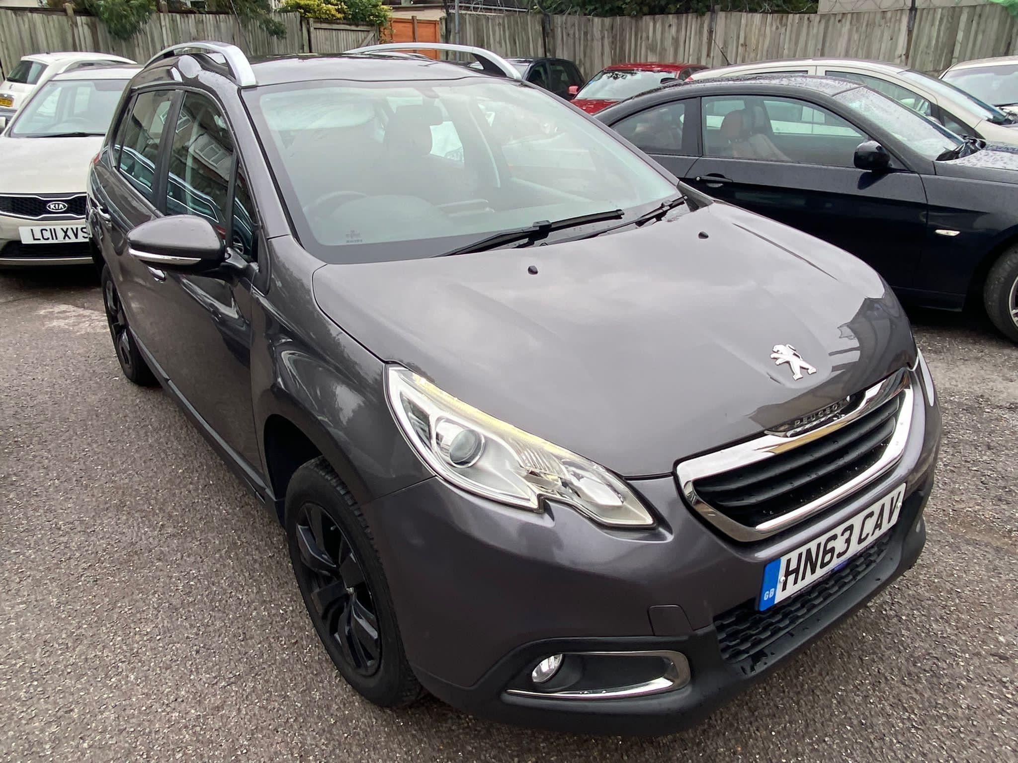 Peugeot 2008 1.2 VTi Active 5dr 2013