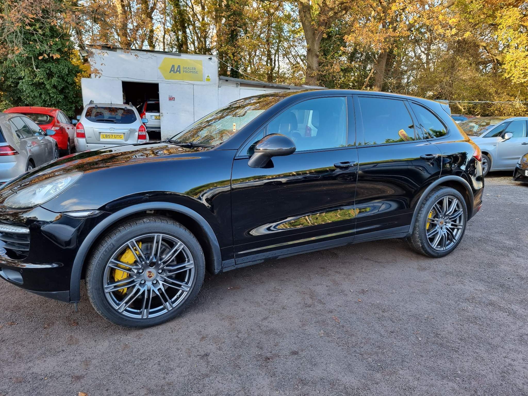 Porsche Cayenne V8 TURBO TIPTRONIC S 5-Door 2010