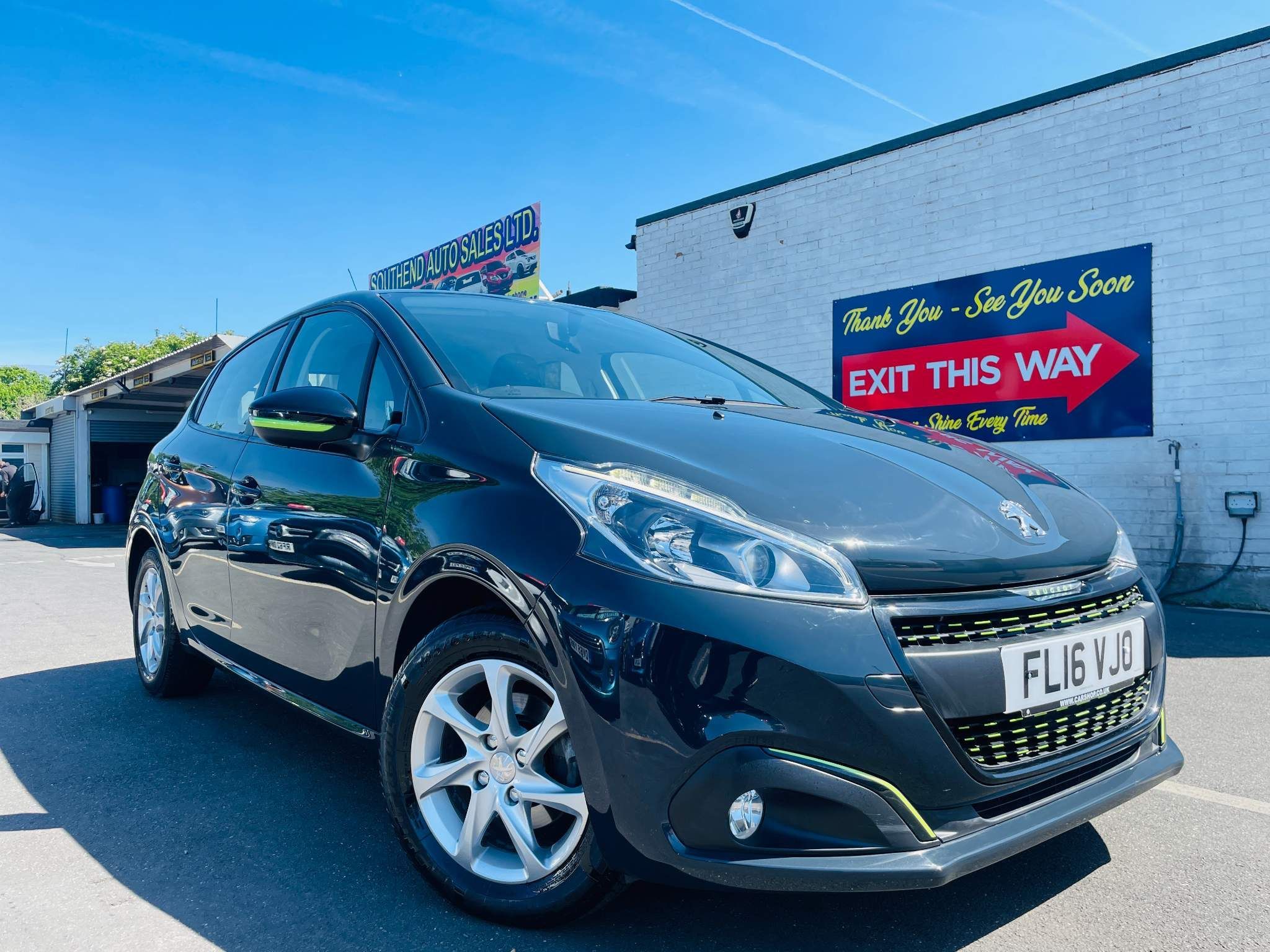 Peugeot 208 ACTIVE 5-Door 2016