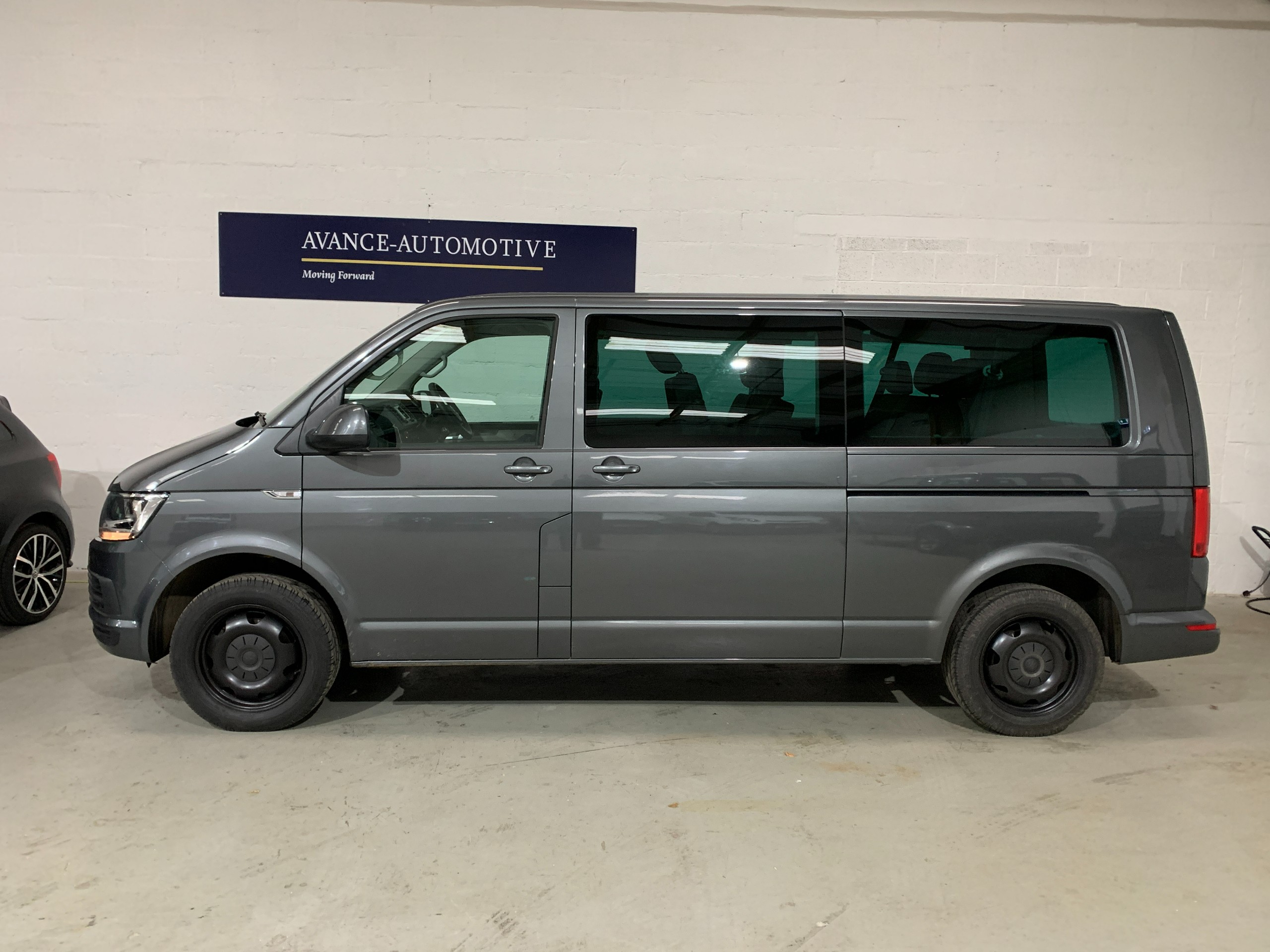 Volkswagen Transporter Shuttle VAT Qualifying 2.0 TDI BMT 102PS SE Minibus 2019