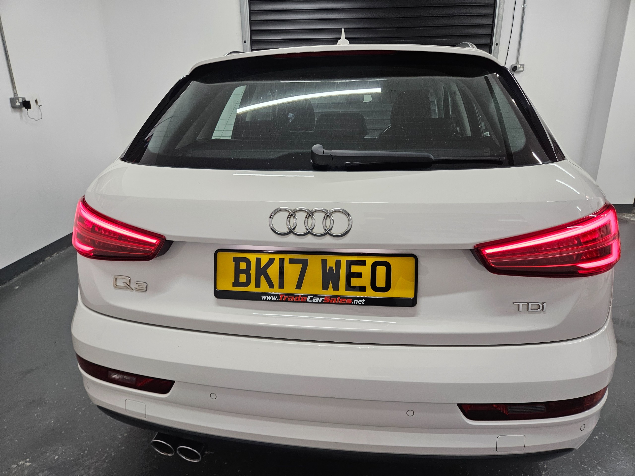 2017 Audi Q3 2.0 TDI Sport SUV 5dr Diesel Manual Euro 6 (s/s) (150 ps) - vehicle photo 4 for sale on PureCar