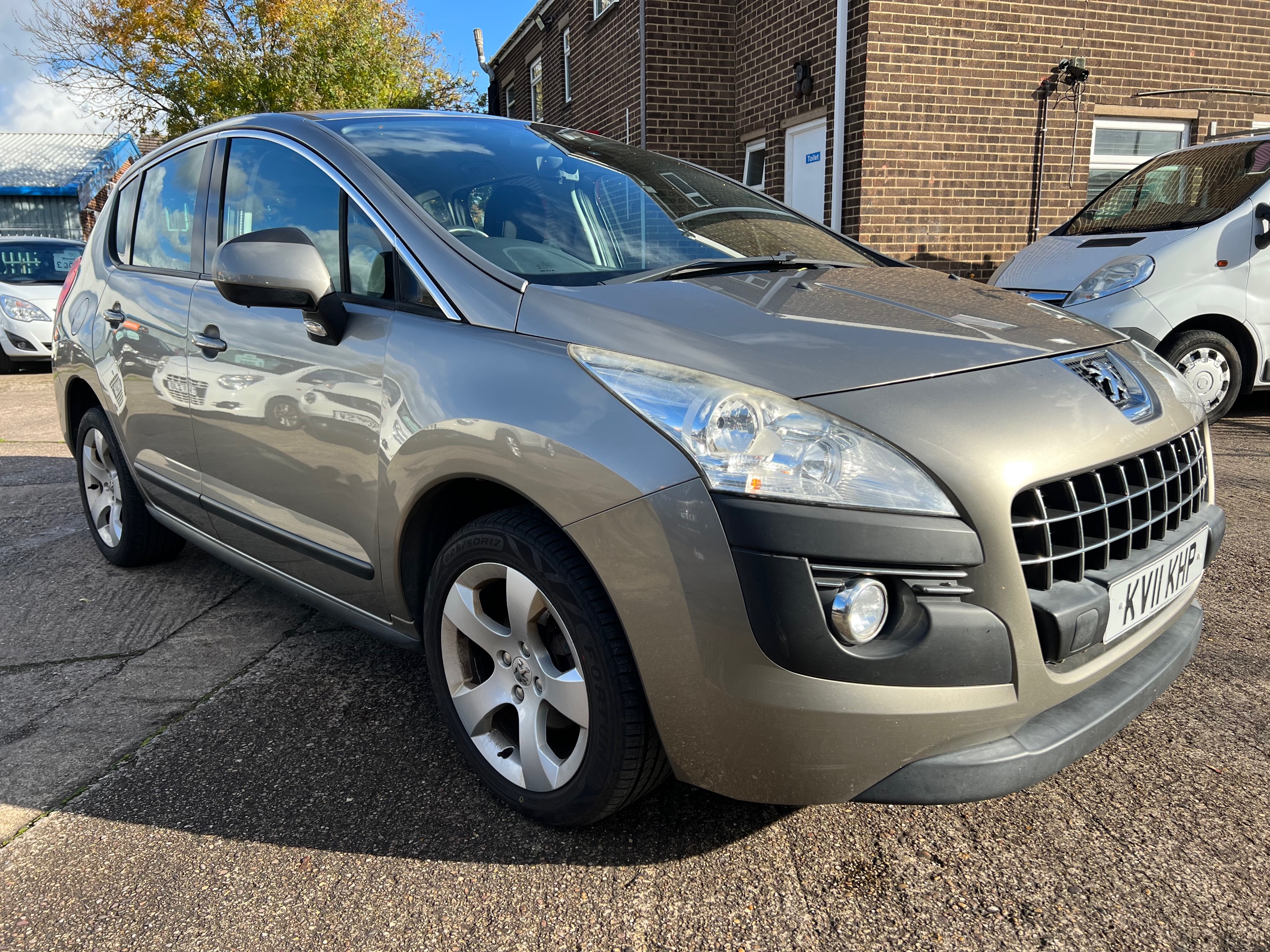 Peugeot 3008 SPORT HDI 5-Door READY TO DRIVE AWAY TODAY 2011