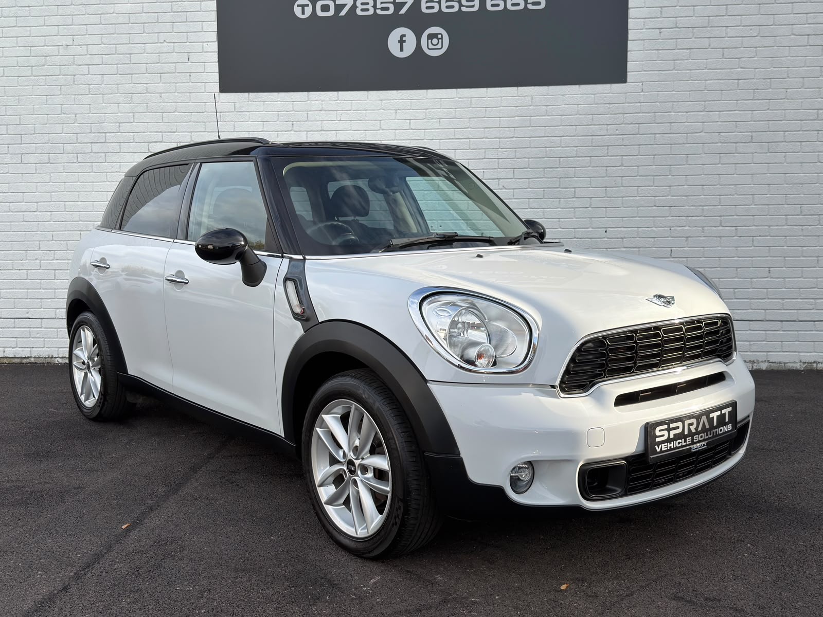 2013 Mini Countryman 2.0 Cooper SD SUV 5dr Diesel Manual Euro 5 (s/s) (143 ps) - vehicle photo 2 for sale on PureCar