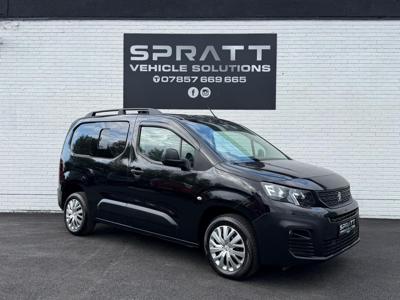 Main Car Image