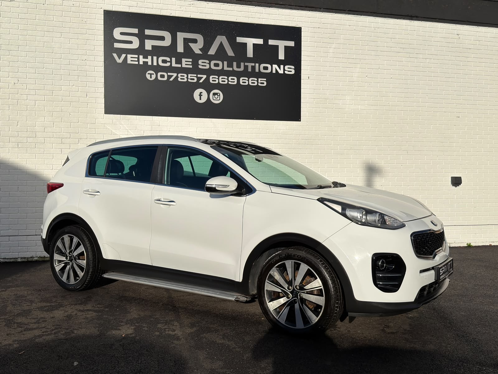 2017 Kia Sportage 1.7 CRDi 3 SUV 5dr Diesel Manual Euro 6 (s/s) (114 bhp) - vehicle photo 4 for sale on PureCar