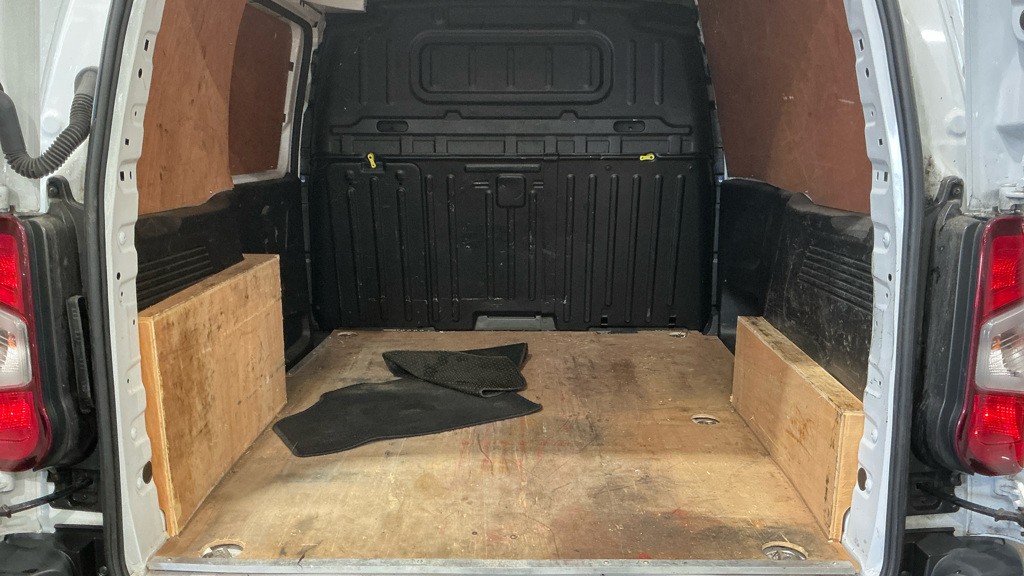 2022 Citroen Berlingo 1.5 BlueHDi 1000 Enterprise Edition M Panel Van 5dr Diesel Manual SWB Euro 6 (s/s) (100 ps) - vehicle photo 2 for sale on PureCar