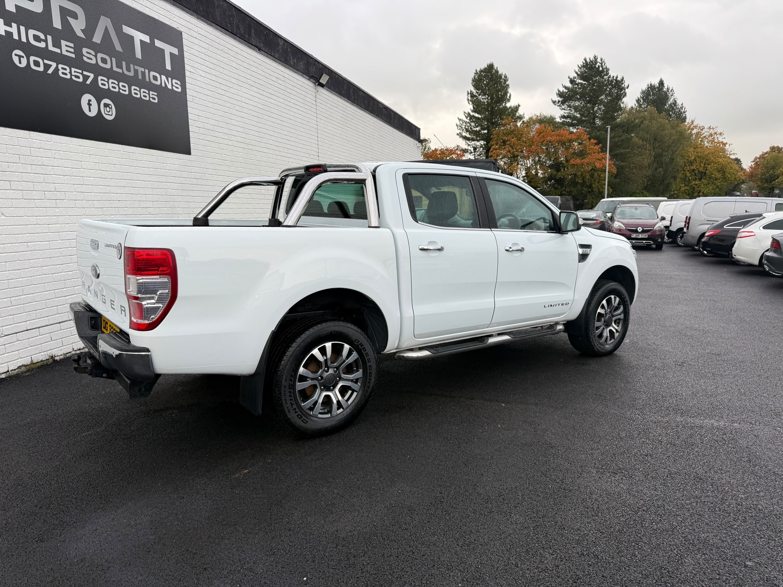 2015 Ford Ranger 2.2 TDCi Limited 1 Super Pickup Extended Cab 4dr Diesel Manual 4WD Euro 5 (150 ps) - vehicle photo 4 for sale on PureCar