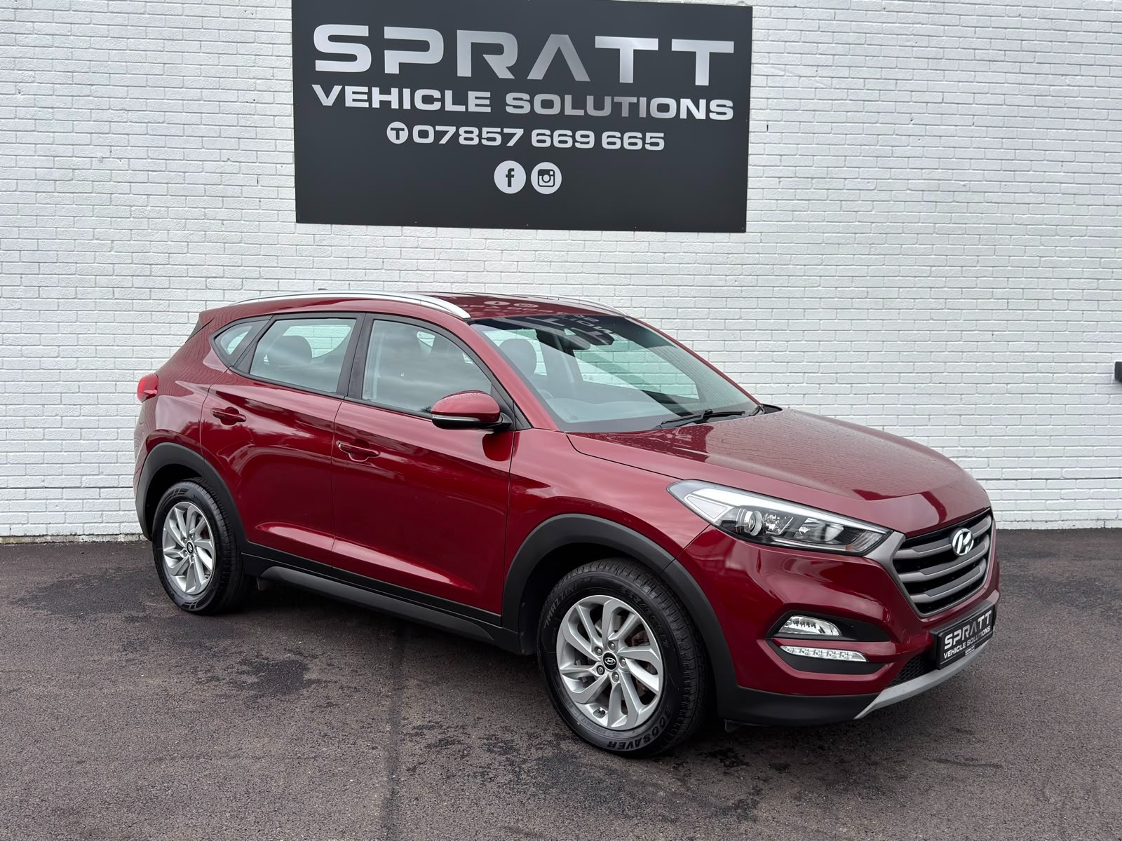 2016 Hyundai Tucson 1.7 CRDi Blue Drive SE Nav SUV 5dr Diesel DCT Euro 6 (s/s) (141 ps) - vehicle photo 3 for sale on PureCar
