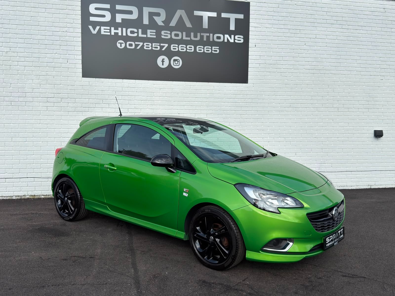 2015 Vauxhall Corsa 1.4i ecoTEC Limited Edition Hatchback 3dr Petrol Manual Euro 6 (90 ps) - vehicle photo 3 for sale on PureCar