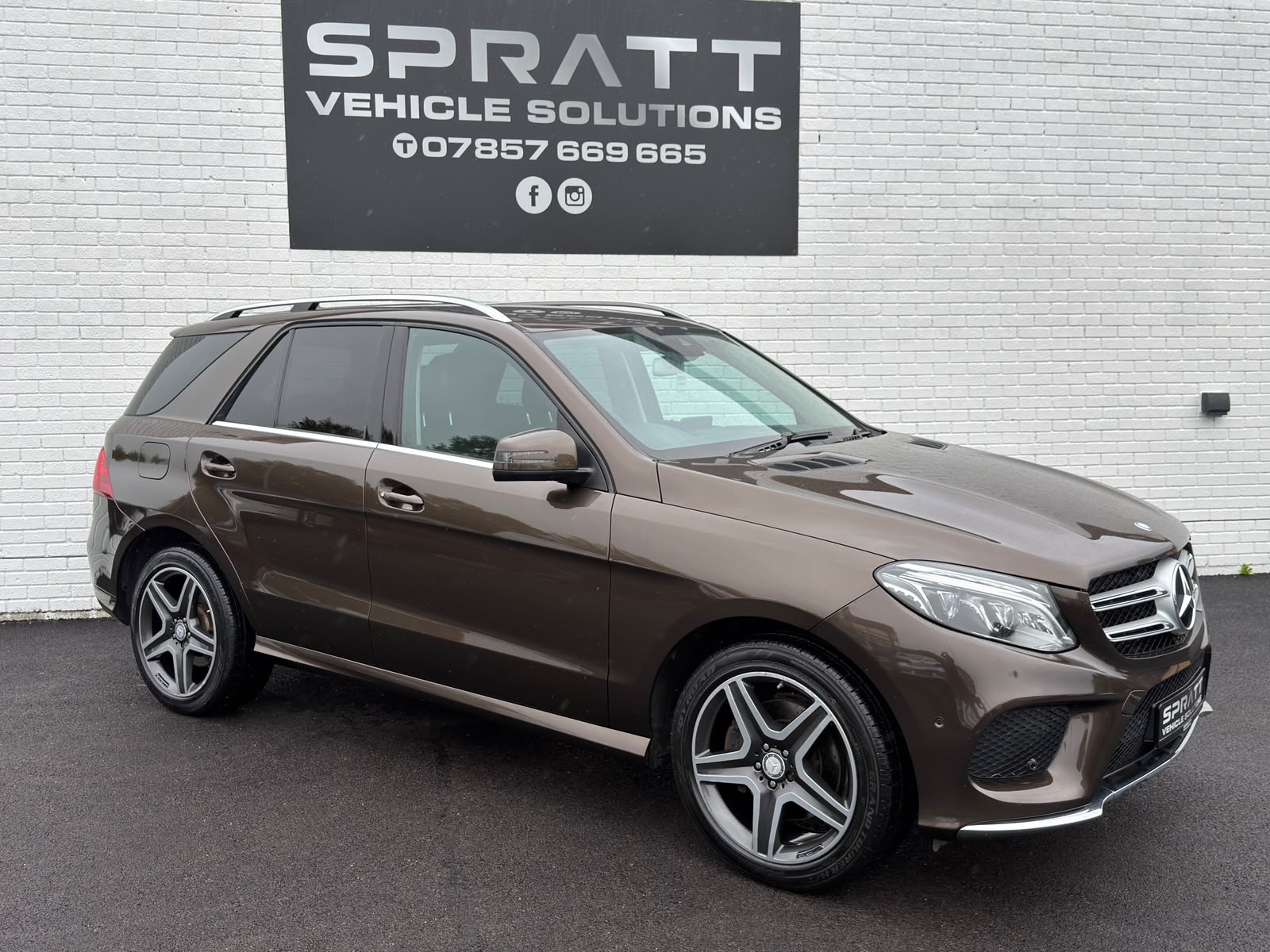 2016 MERCEDES GLE 3.0 GLE350d V6 AMG Line SUV 5dr Diesel G-Tronic 4MATIC Euro 6 (s/s) (258 ps) - vehicle photo 4 for sale on PureCar