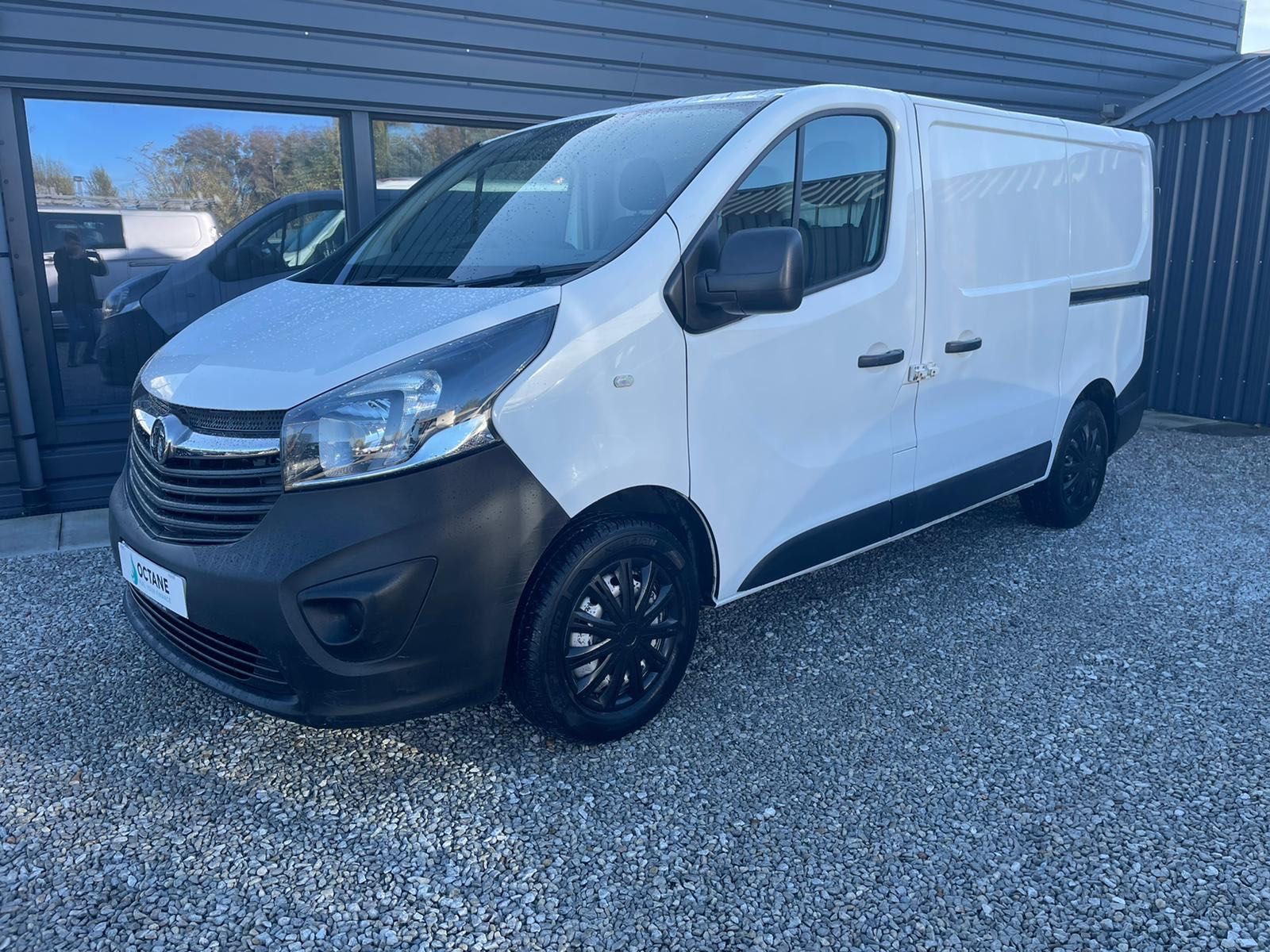 Vauxhall Vivaro 2700 L1H1 CDTI P/V 2016